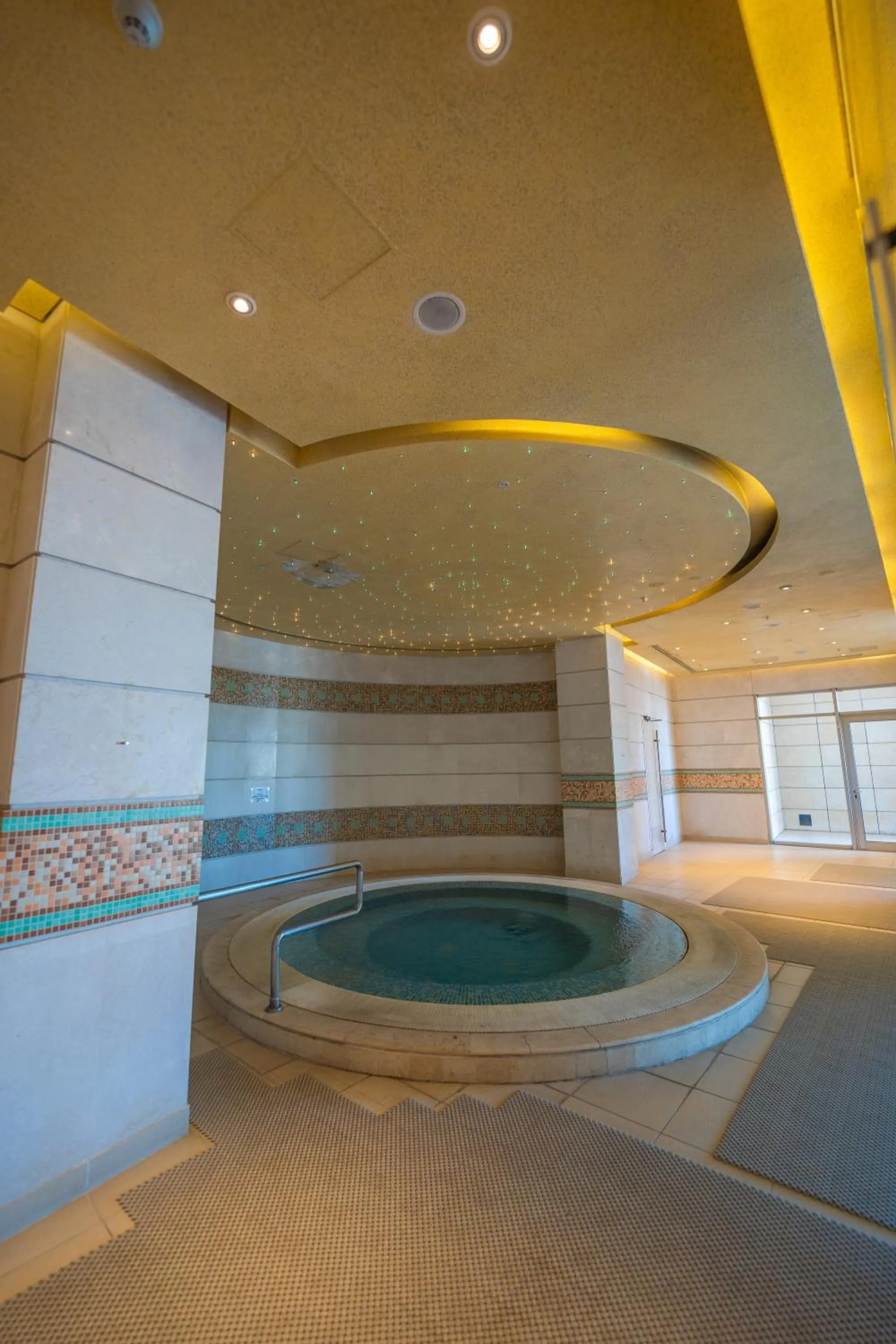 Swimming pool in Le Royal Amman