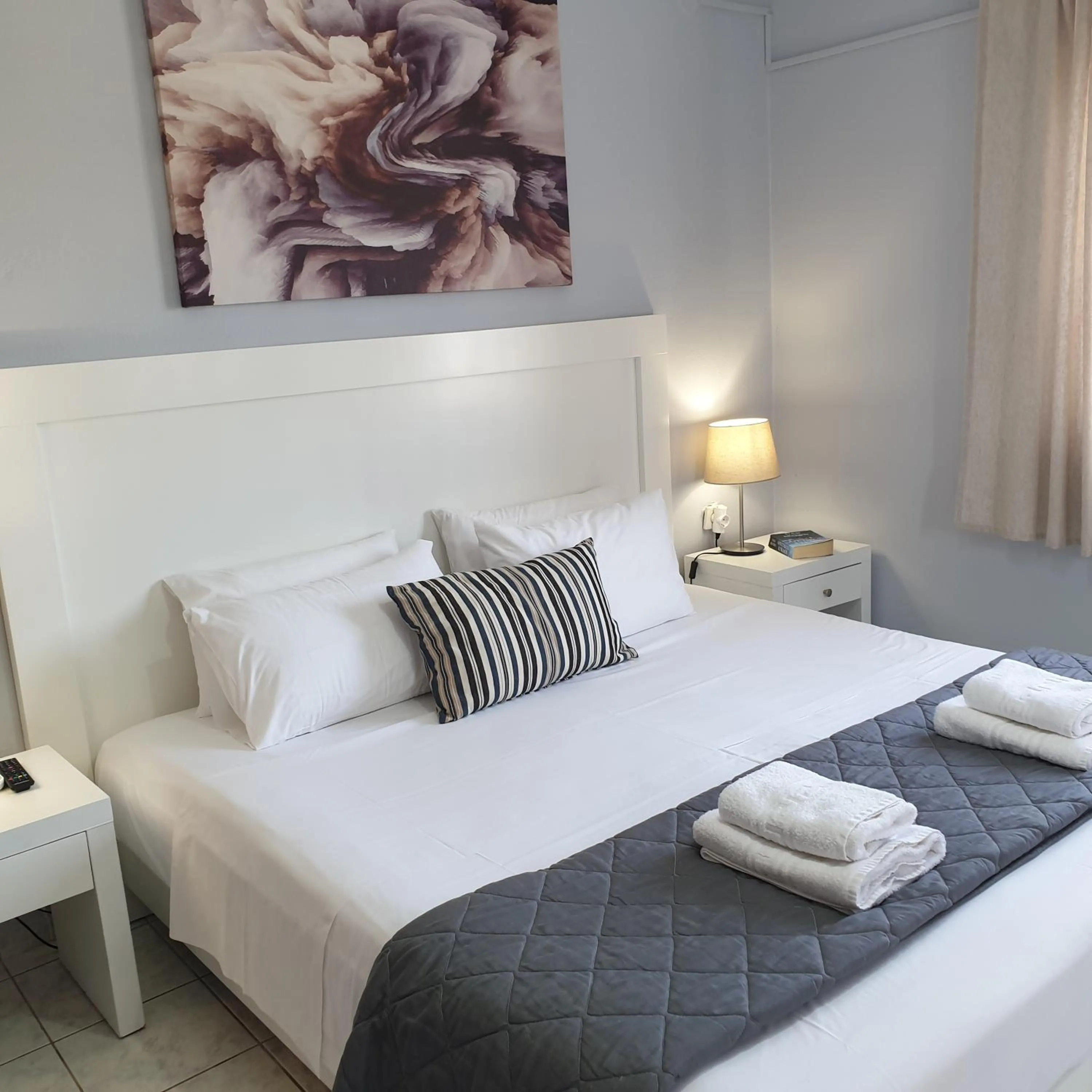 Bedroom in Sivotahomes-blu