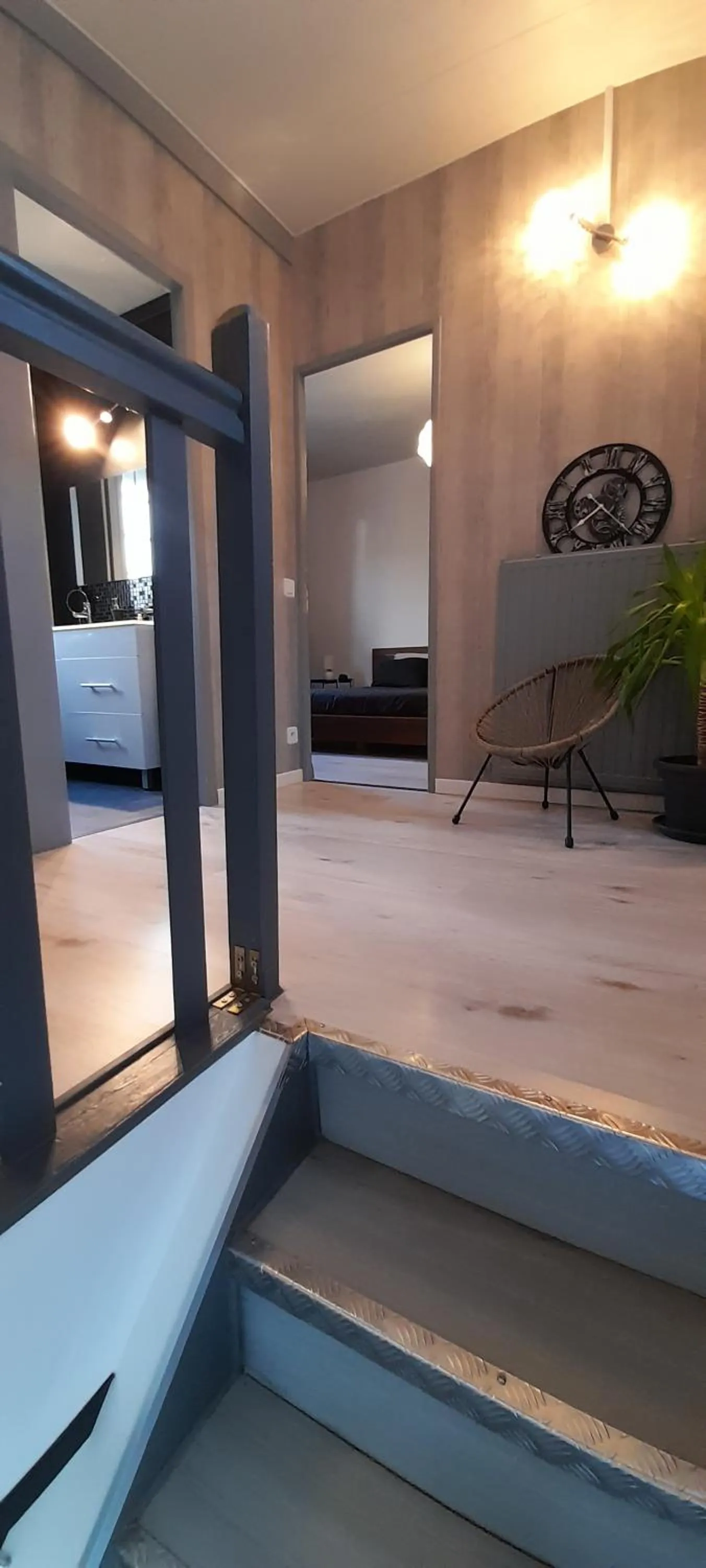 Property building, Bed in La maison d hôte d emmanuelle