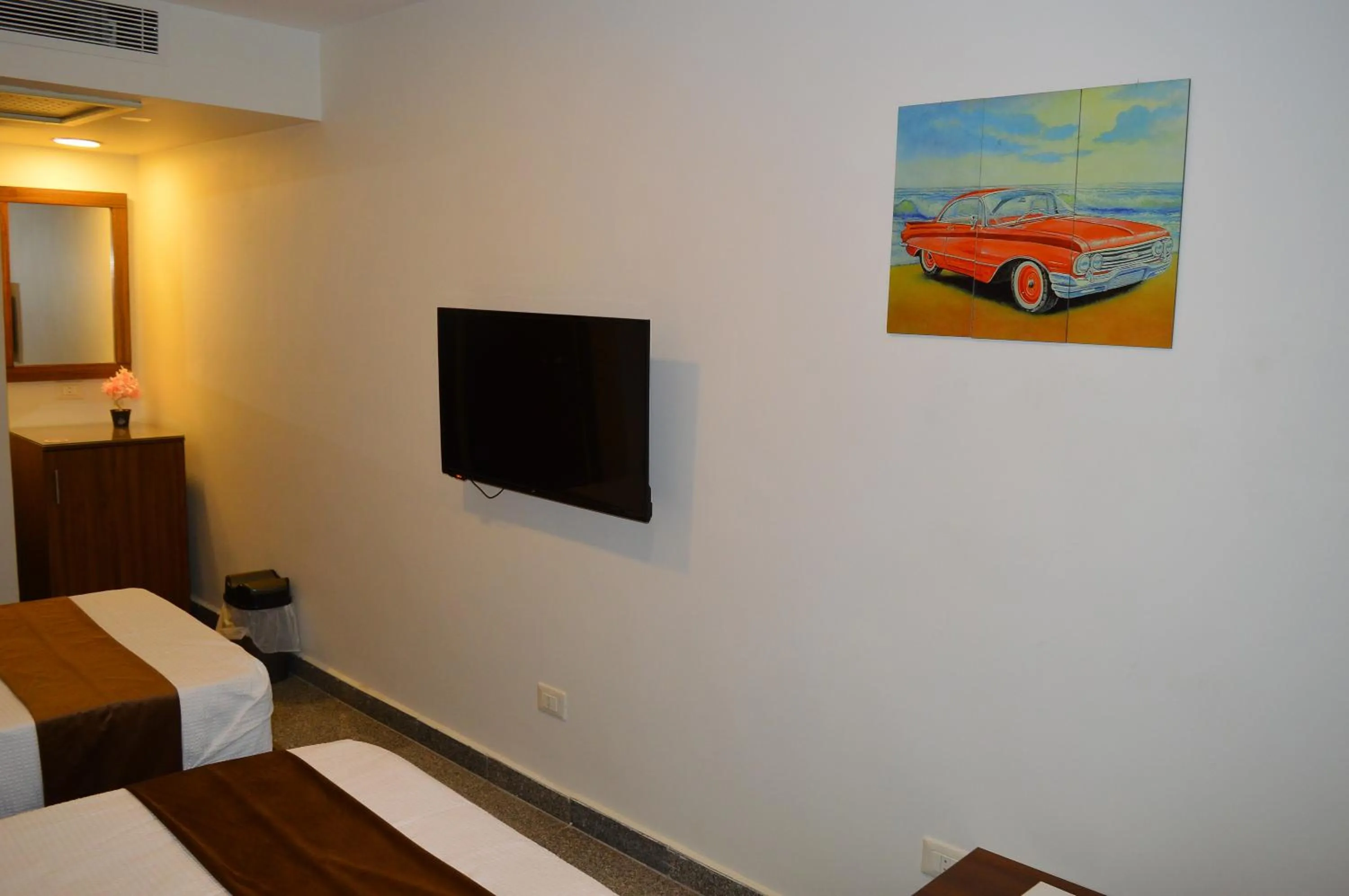 TV and multimedia, Bed in Royal Inn Residence