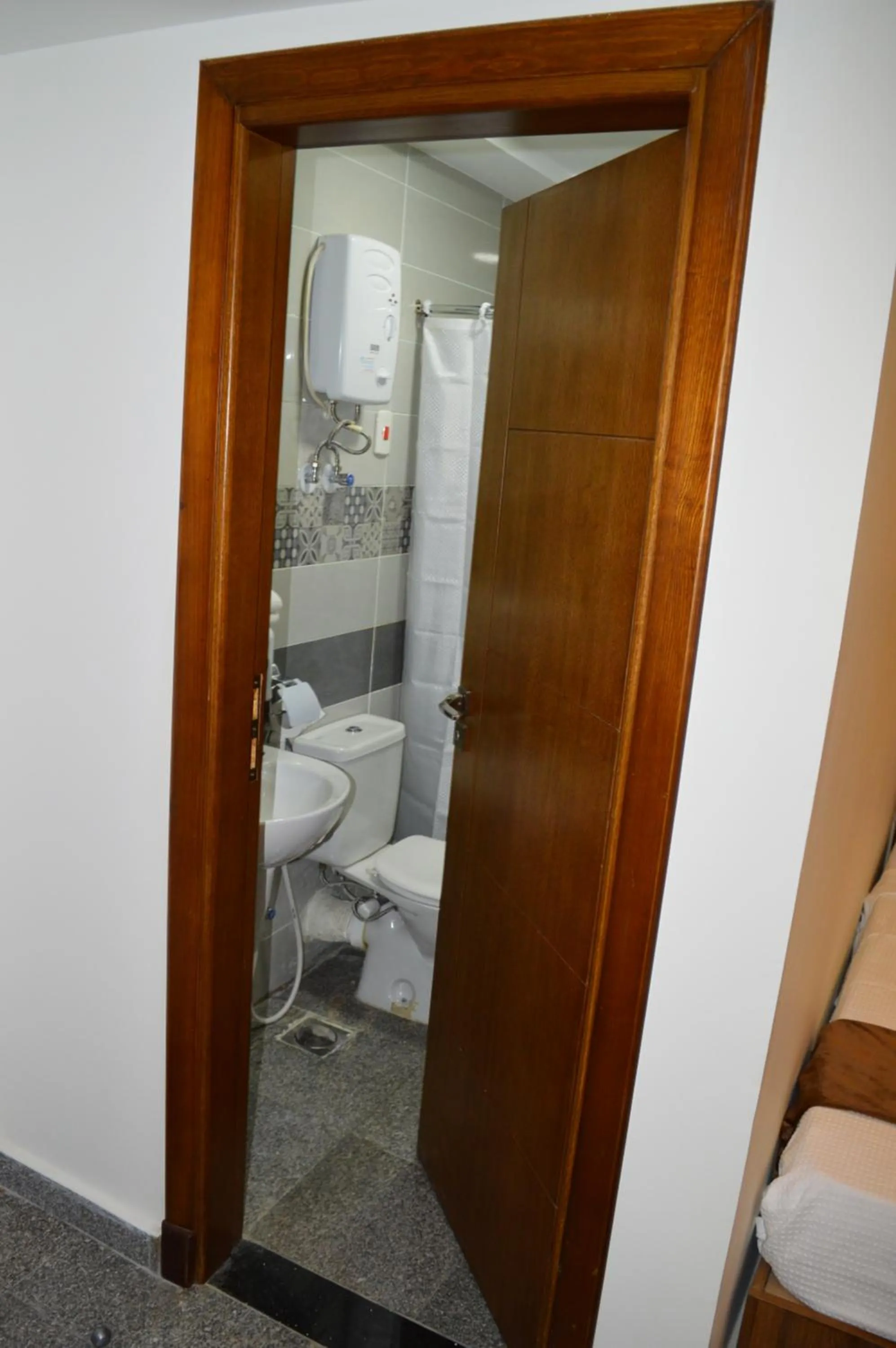 Bathroom in Royal Inn Residence