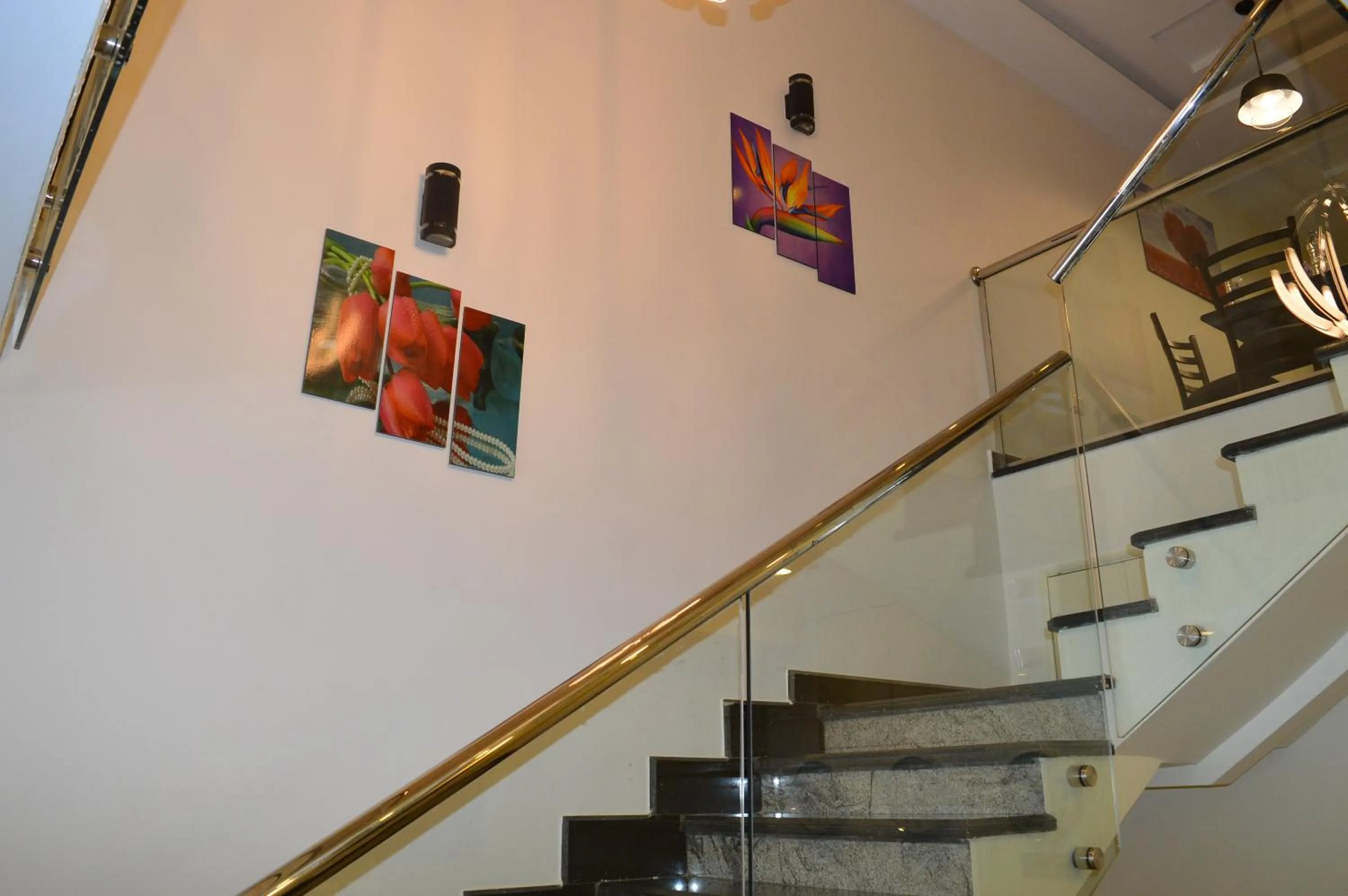 Lobby or reception in Royal Inn Residence