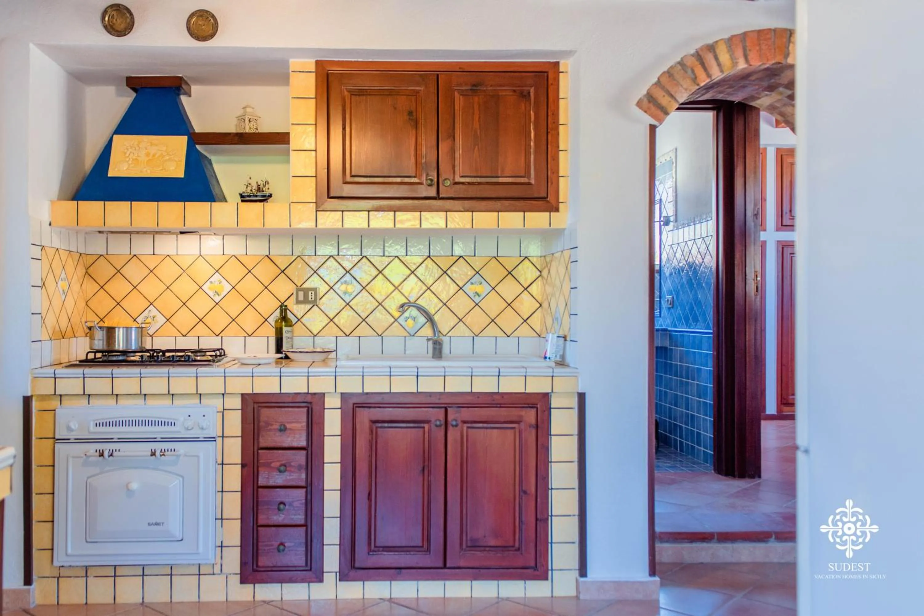 Kitchen or kitchenette in Residenza Ormos - Dimore sul mare