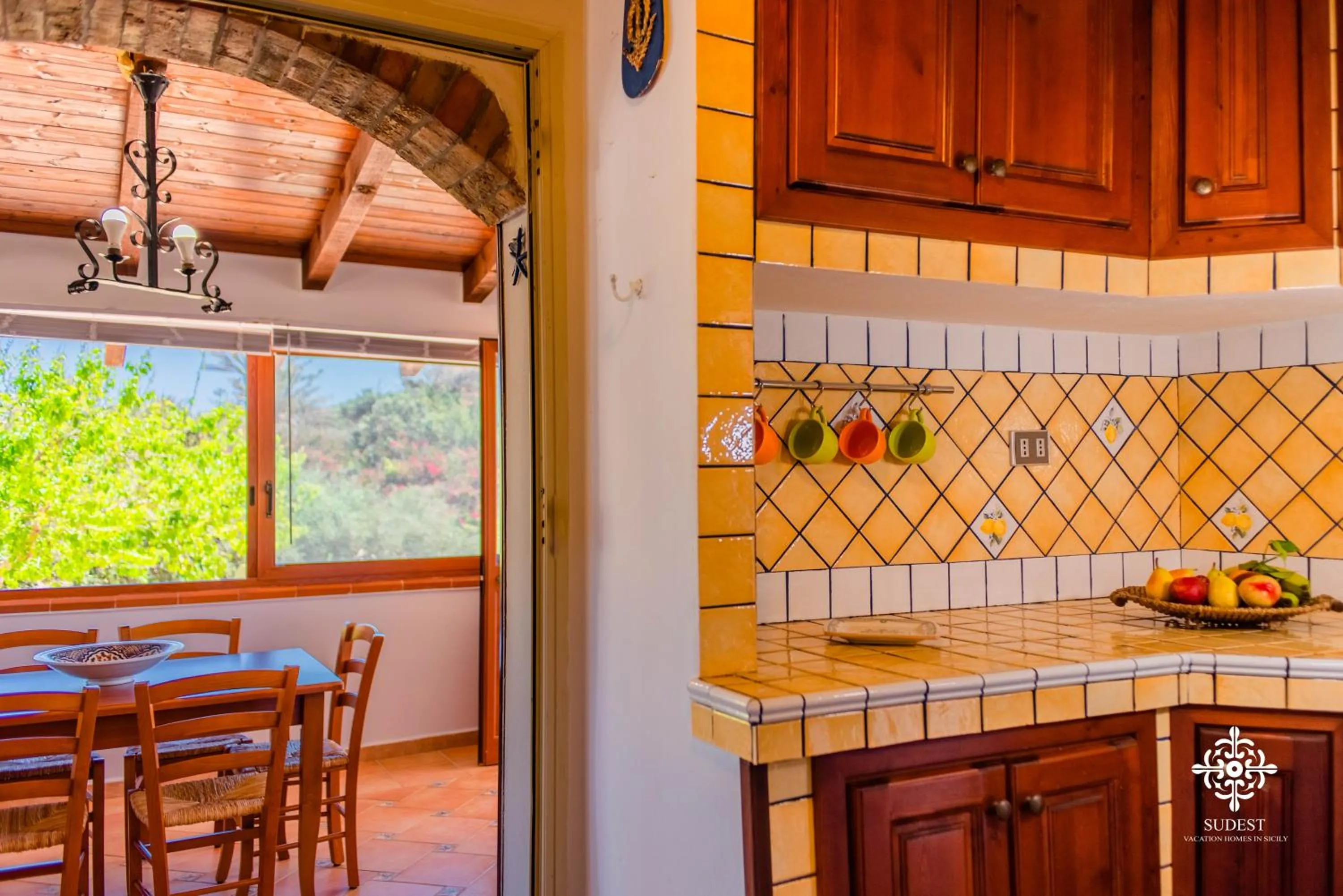 Kitchen or kitchenette in Residenza Ormos - Dimore sul mare