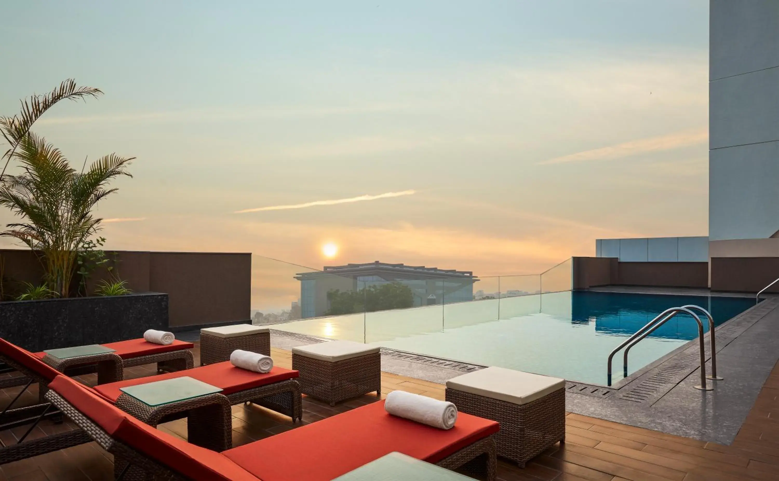 Swimming pool in Hyatt Place Vadodara Swimming pool in Hyatt Place Vadodara