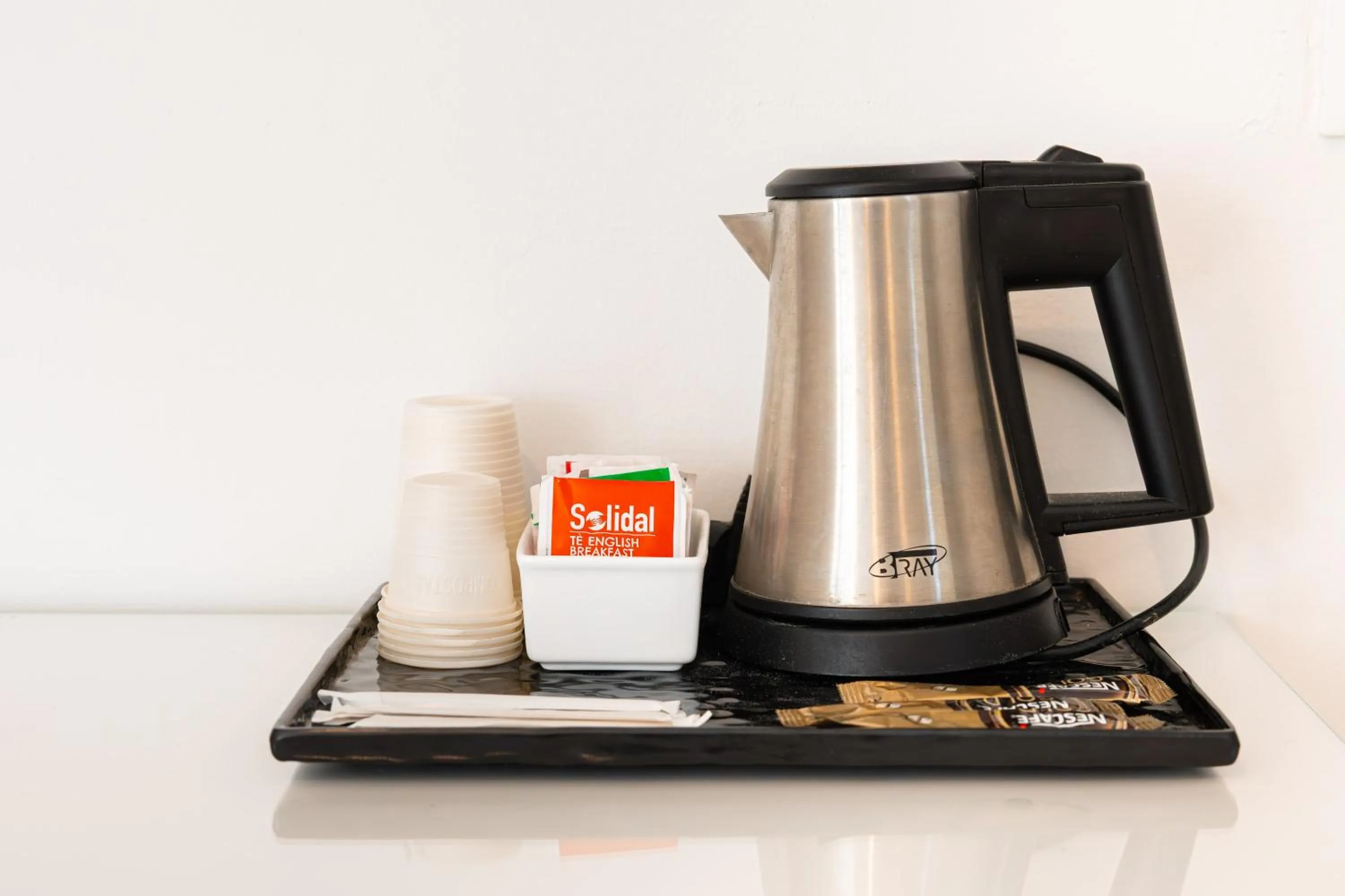 Coffee/tea facilities in Grand Central Room