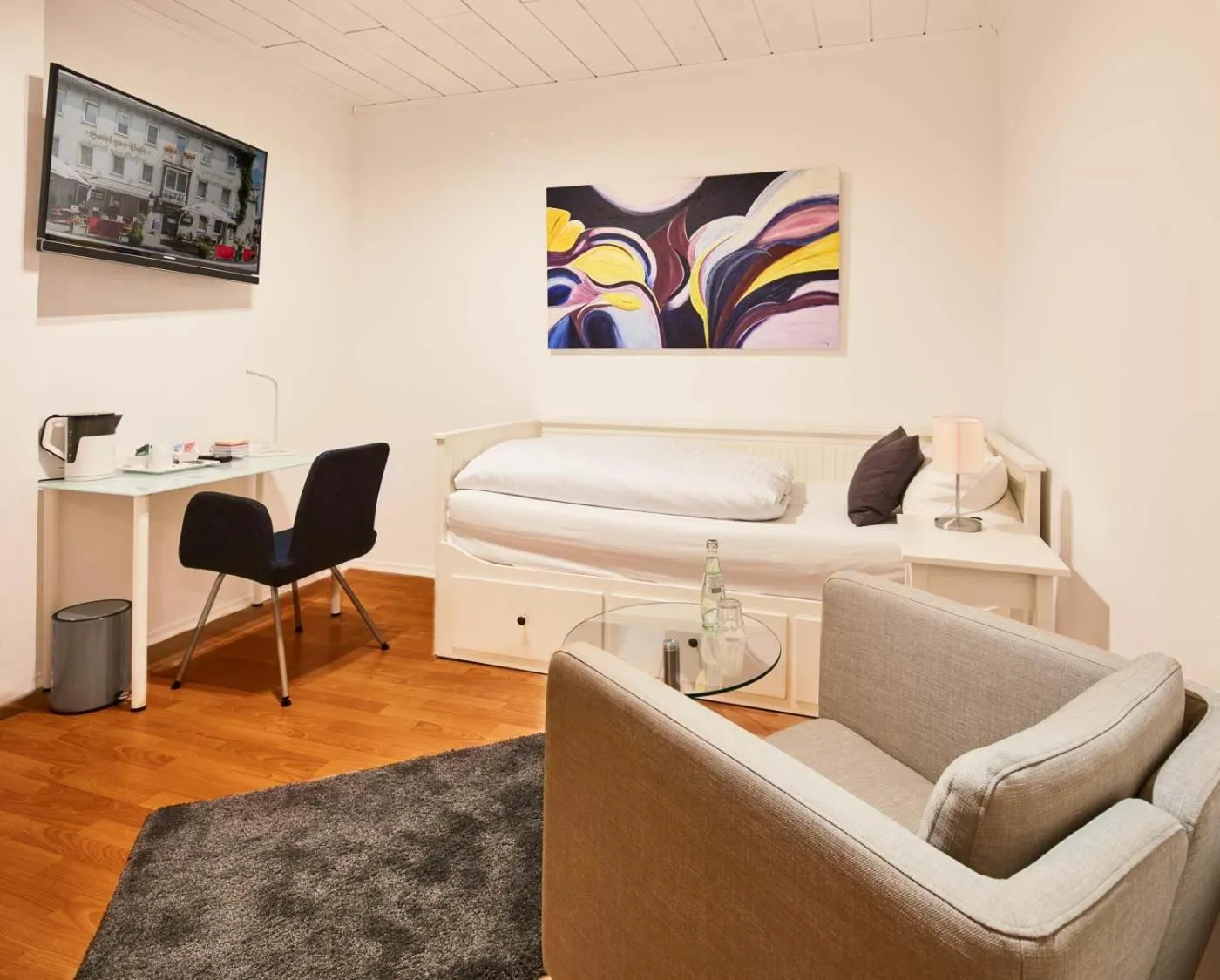 Photo of the whole room in Hotel zur Post