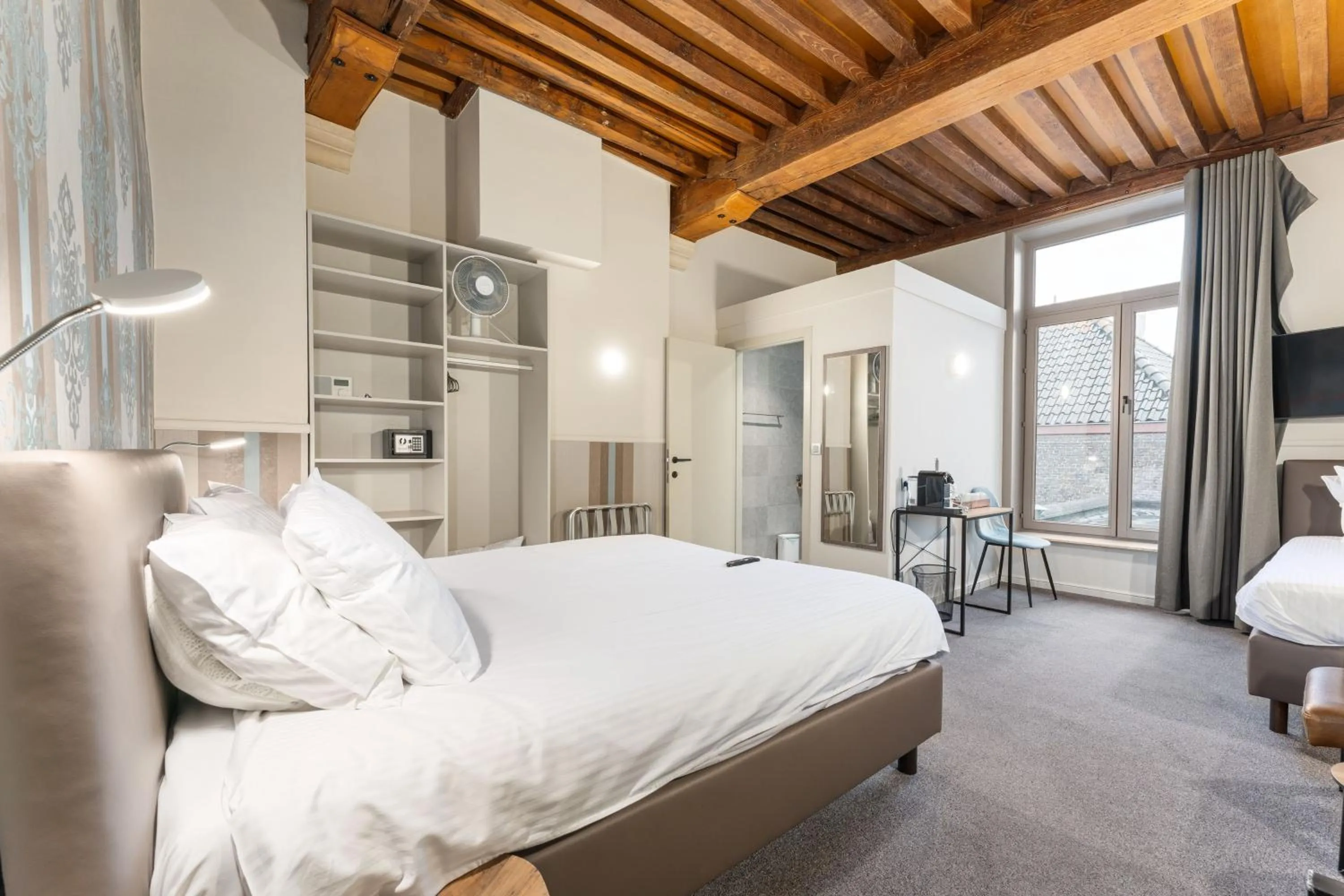 Bed in Hotel karel de stoute