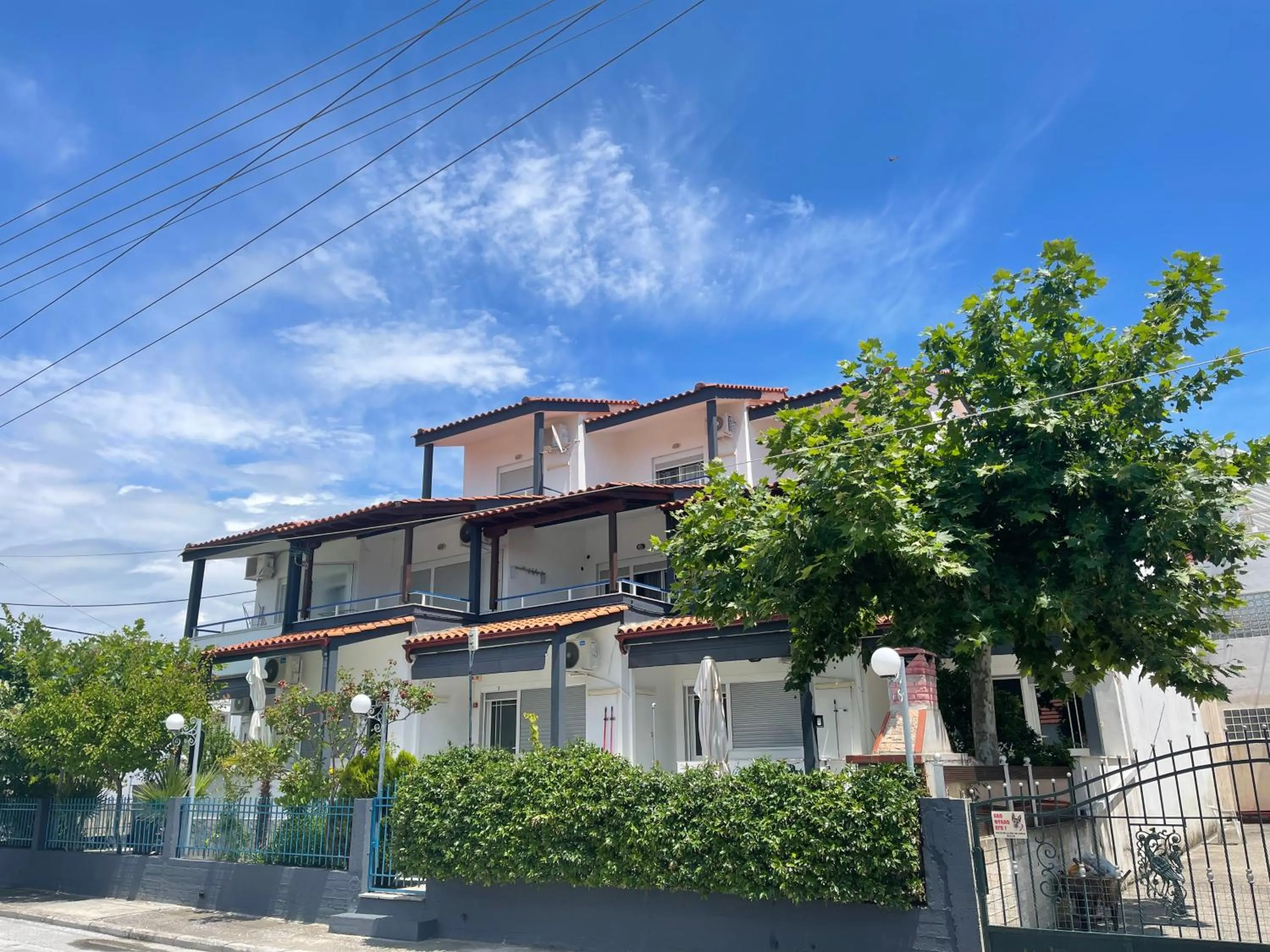 Artemis Hotel Apartments