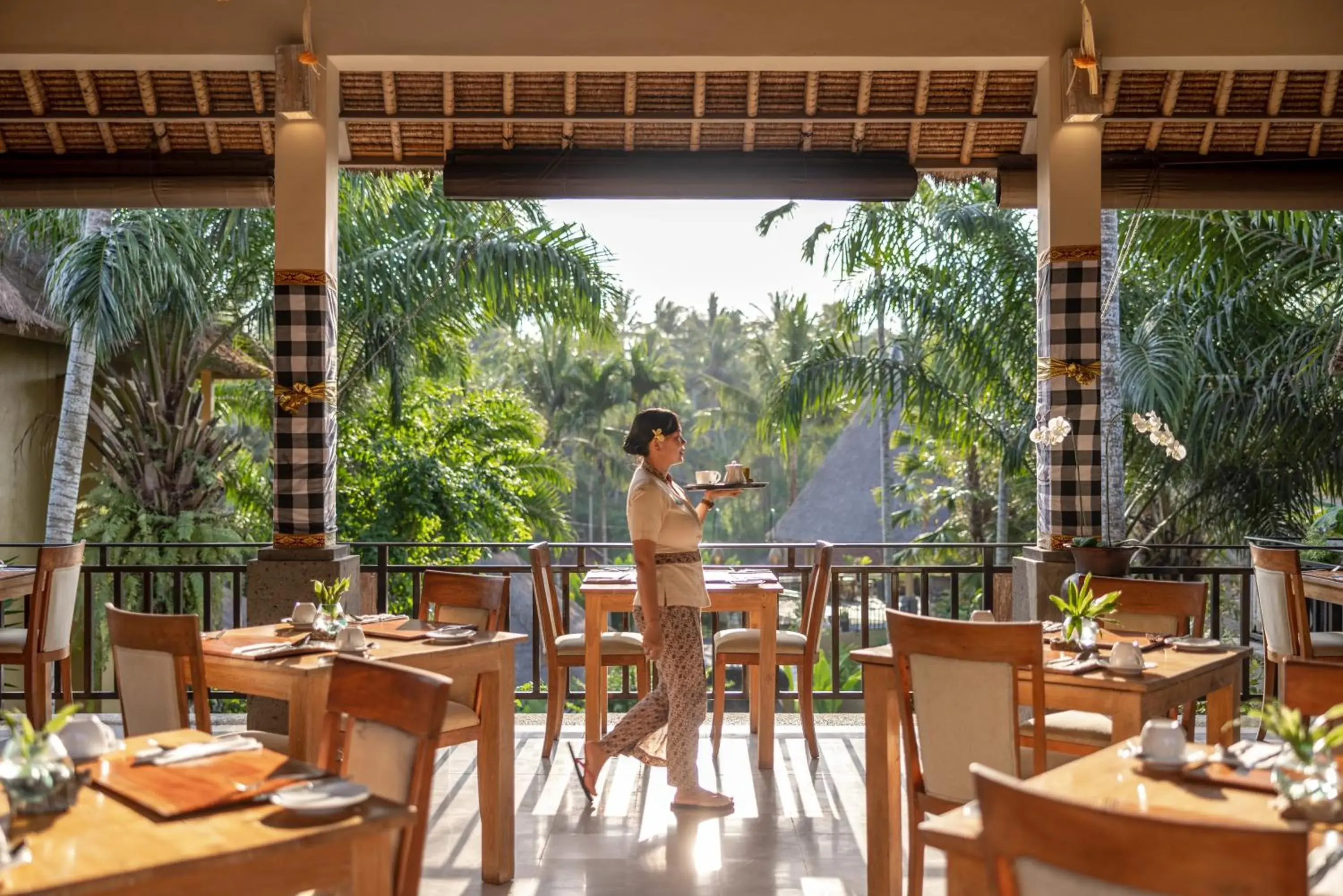 Restaurant/places to eat in The Sankara Resort & Spa Restaurant/places to eat in The Sankara Resort & Spa