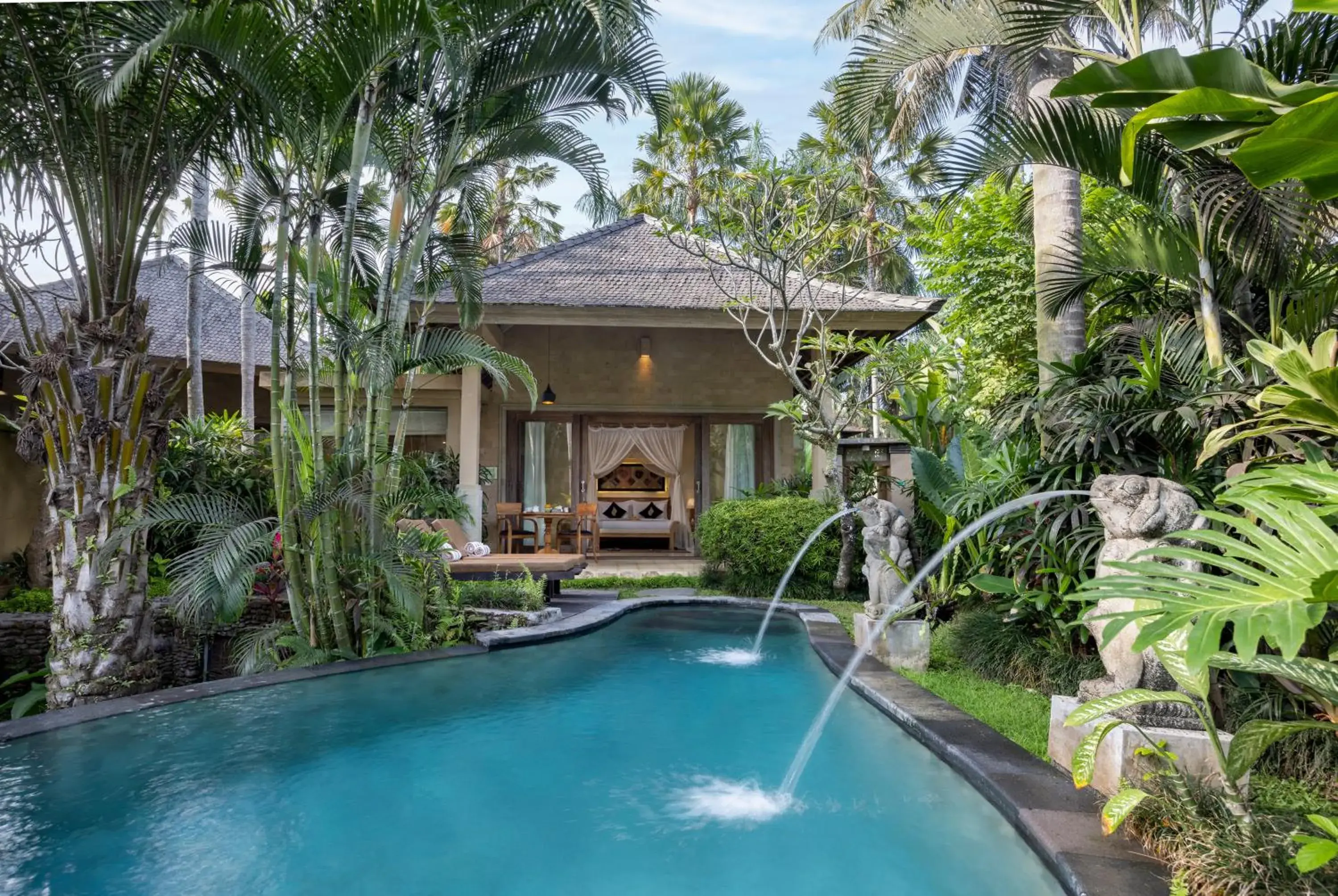 Swimming pool in The Sankara Resort & Spa Swimming pool in The Sankara Resort & Spa