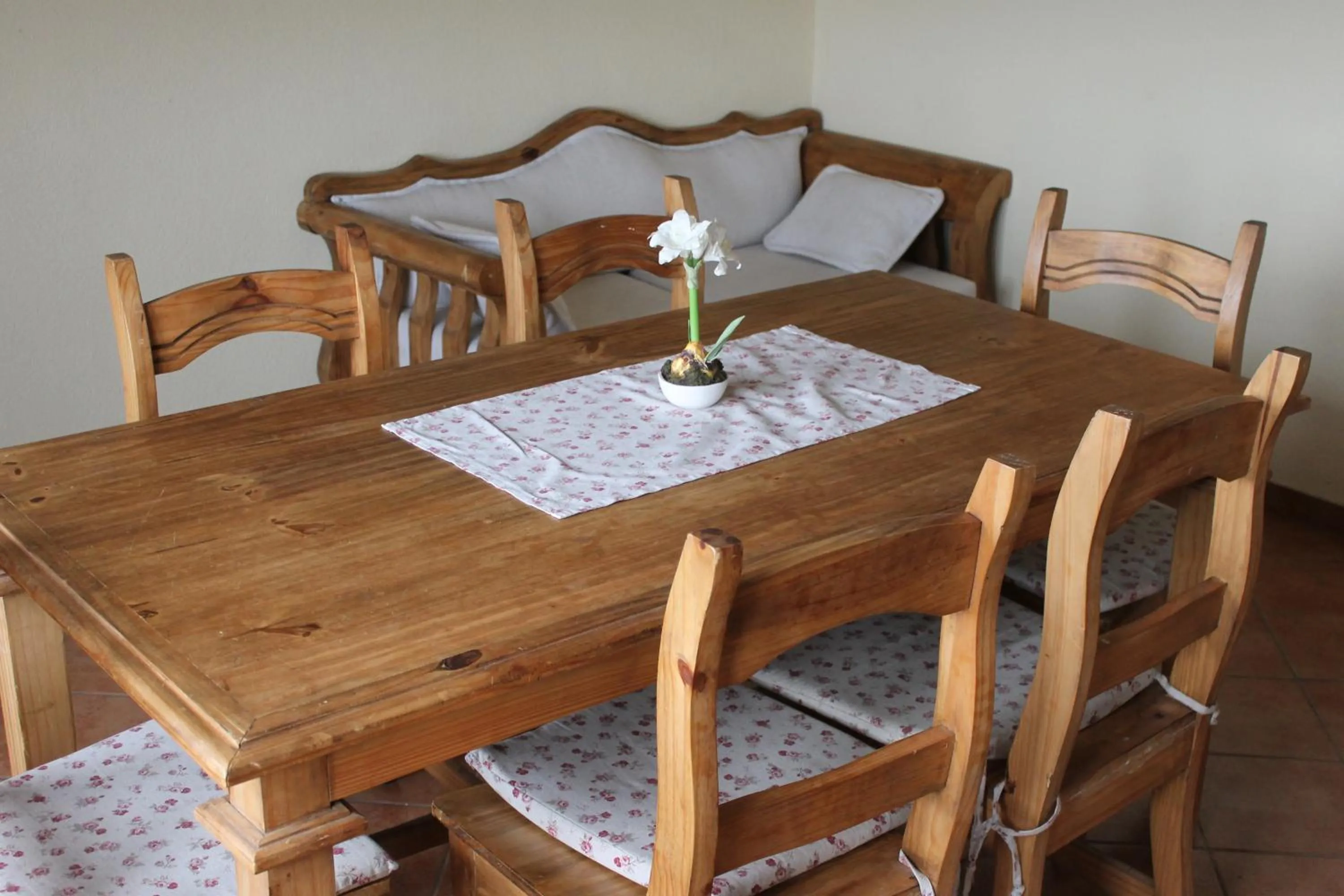 Restaurant/places to eat in Rooms & Apartment Vinia
