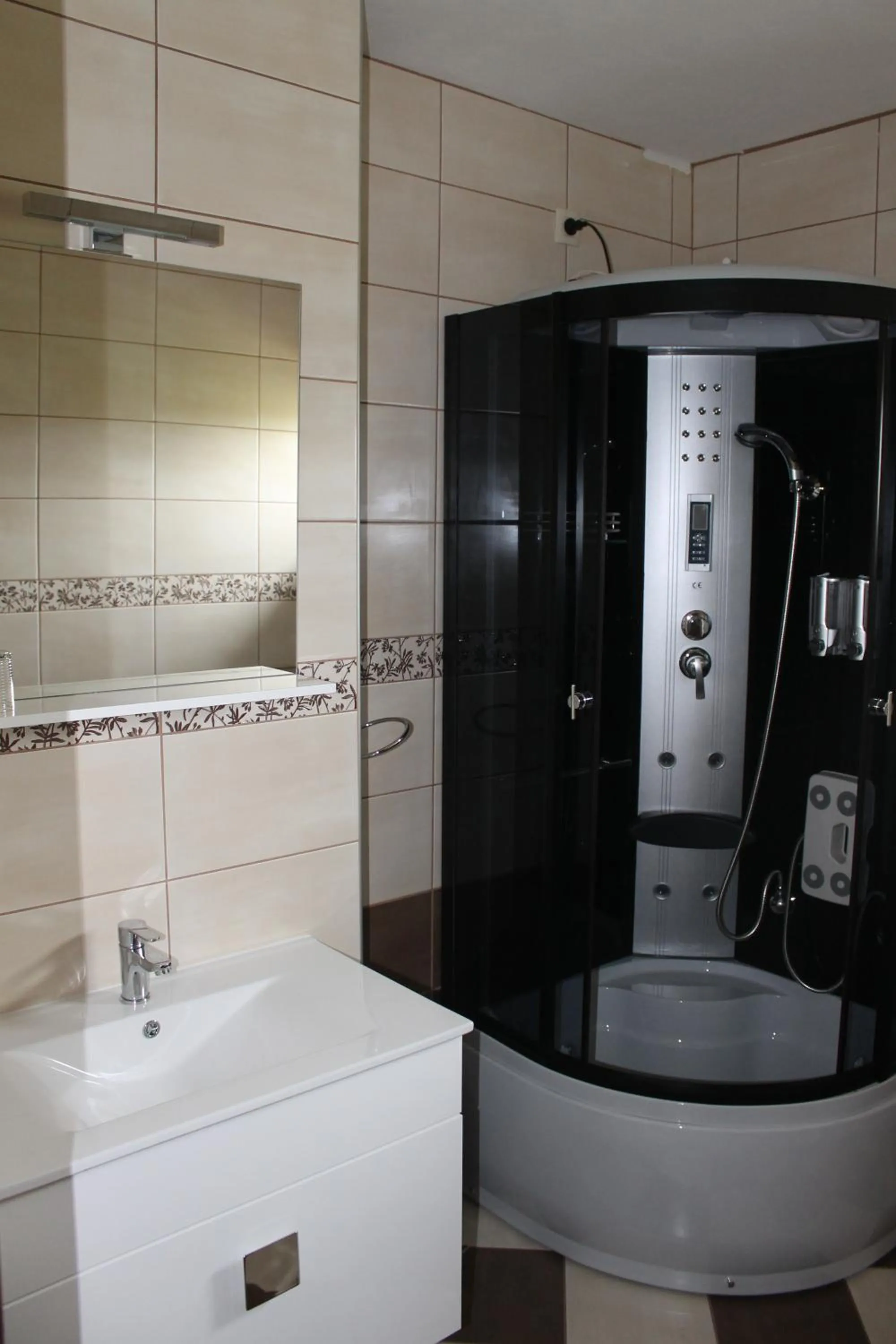 Bathroom in Rooms & Apartment Vinia