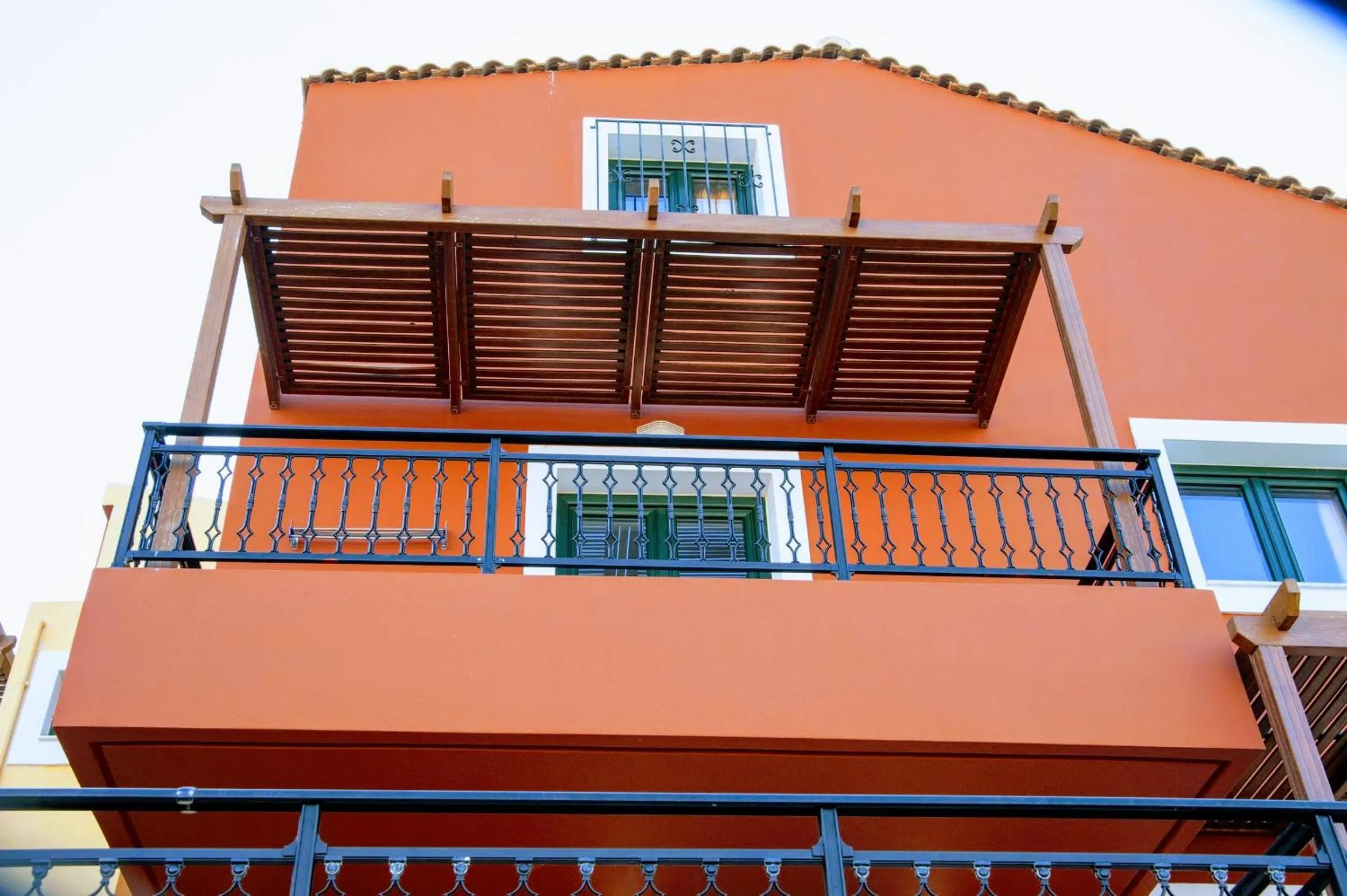 Property building in Ippoliti Village