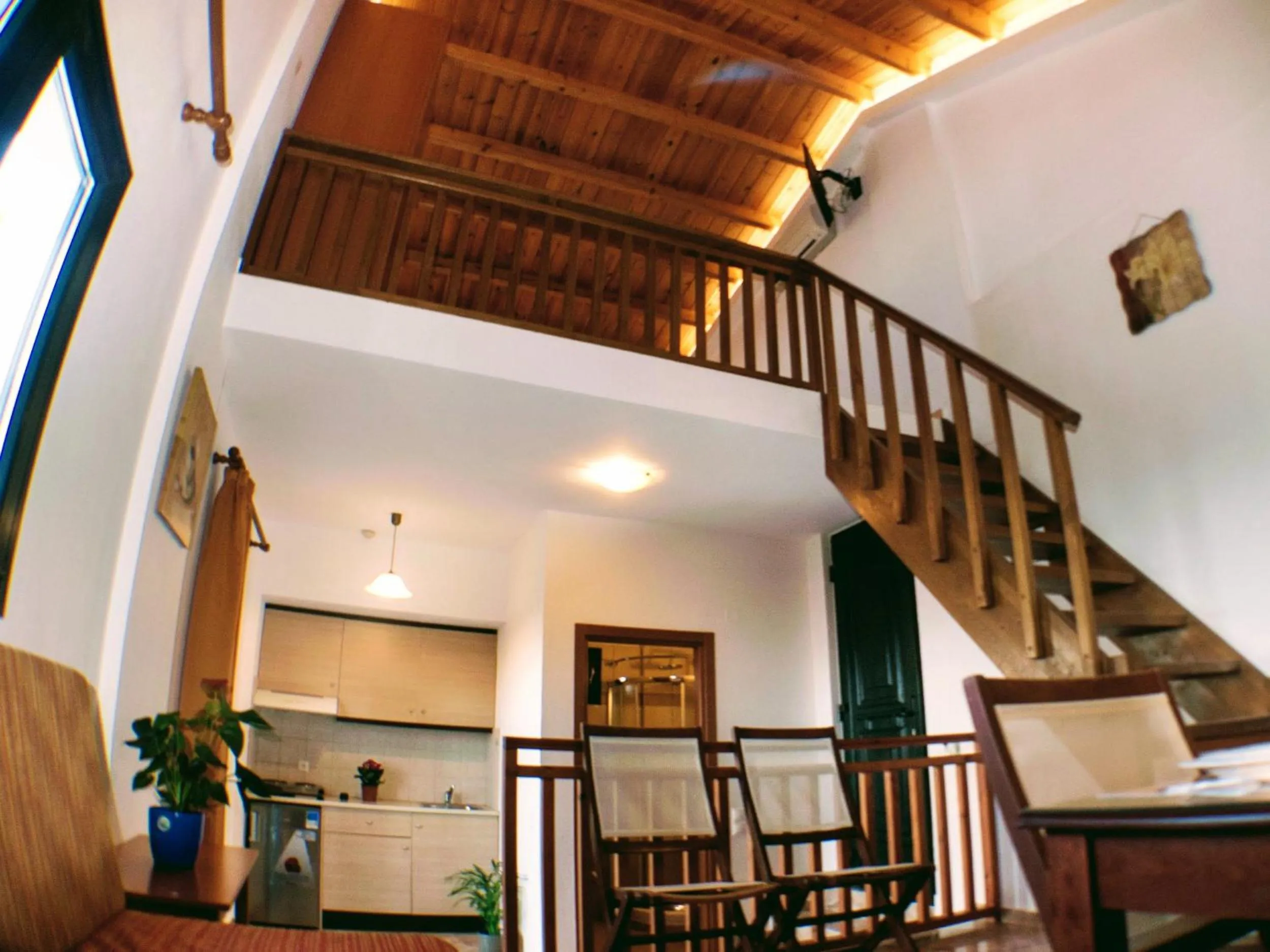 Photo of the whole room in Ippoliti Village