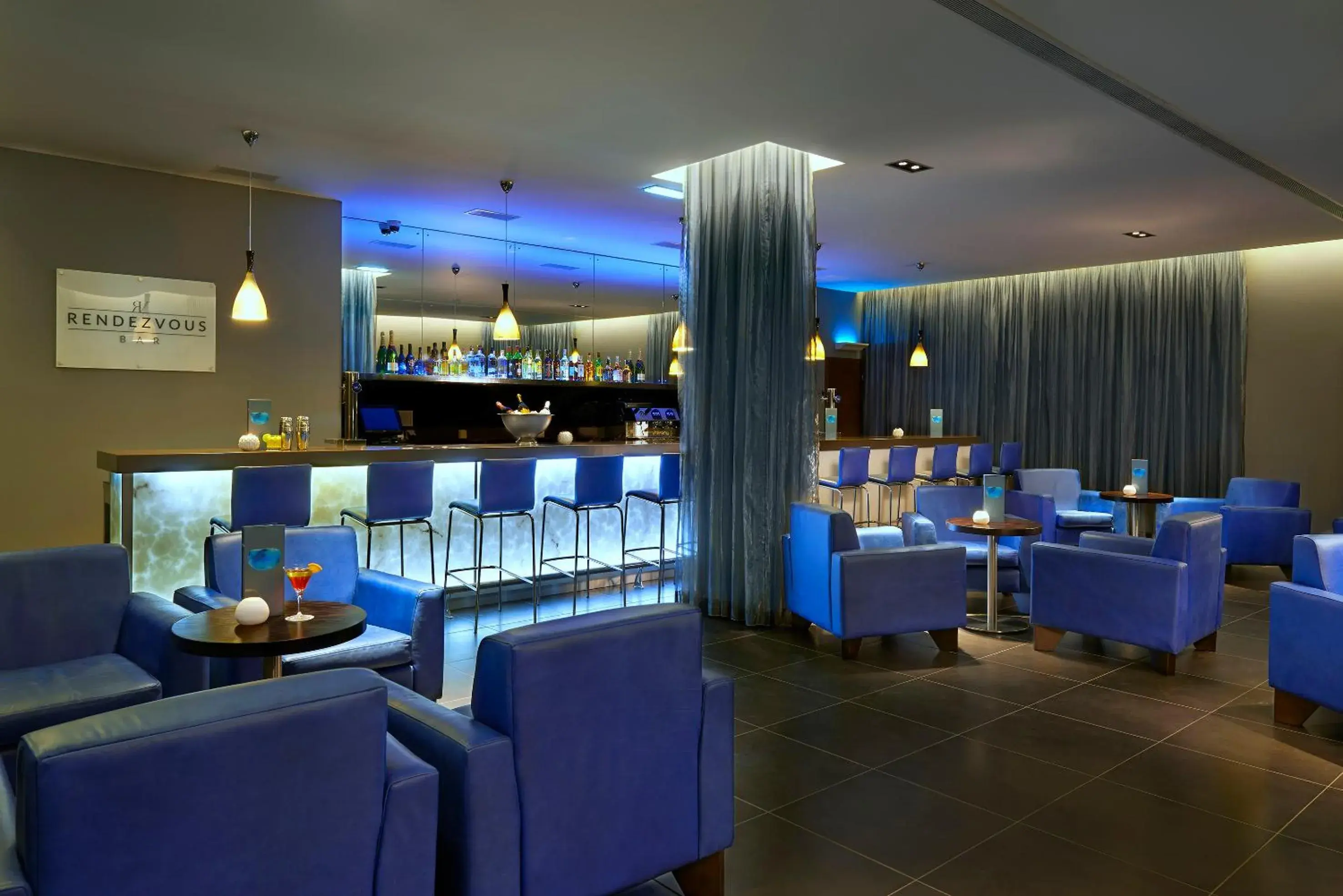 Lounge or bar in Melia Dunas Beach Resort & Spa - All Inclusive Lounge or bar in Melia Dunas Beach Resort & Spa - All Inclusive
