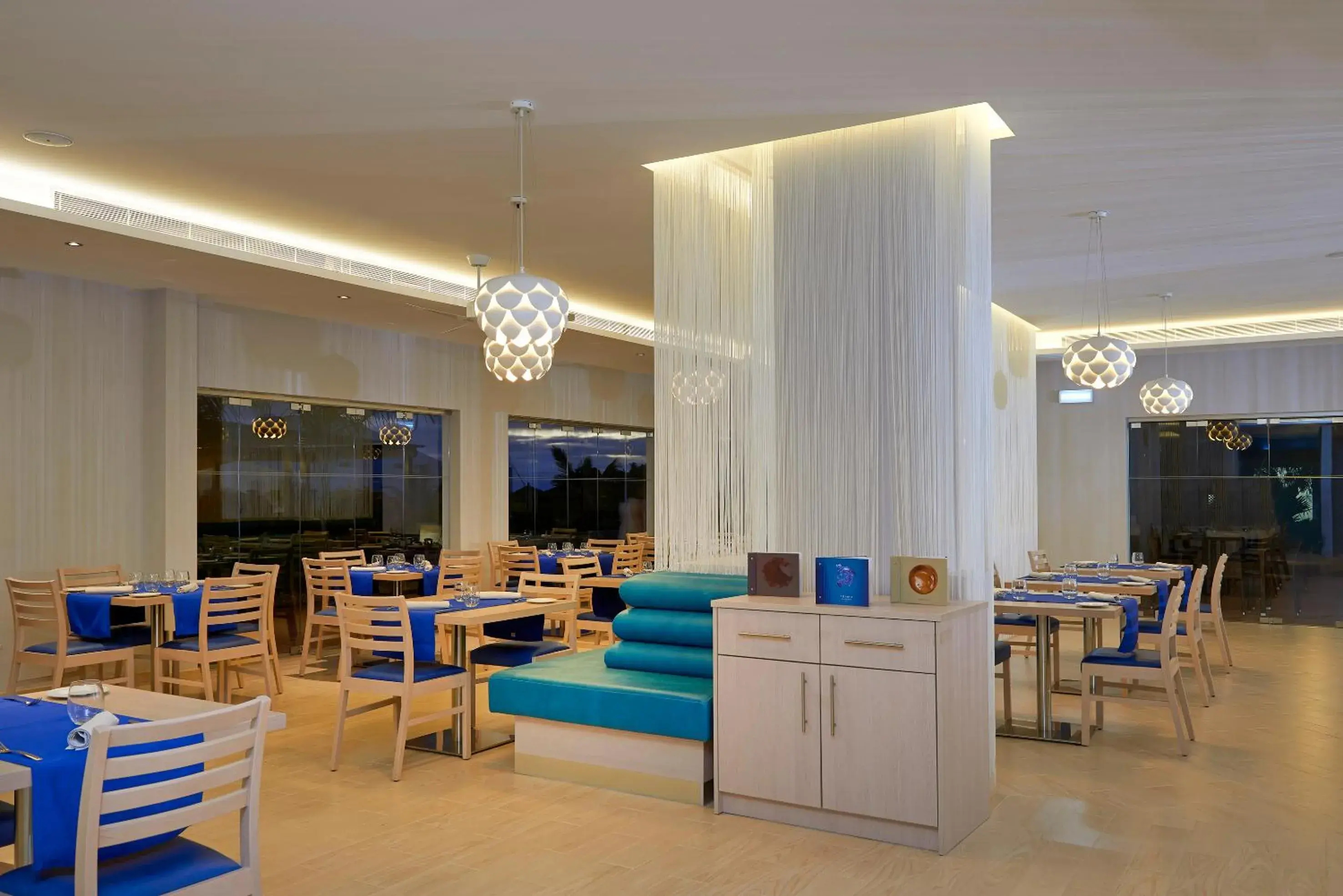 Restaurant/places to eat in Melia Dunas Beach Resort & Spa - All Inclusive Restaurant/places to eat in Melia Dunas Beach Resort & Spa - All Inclusive