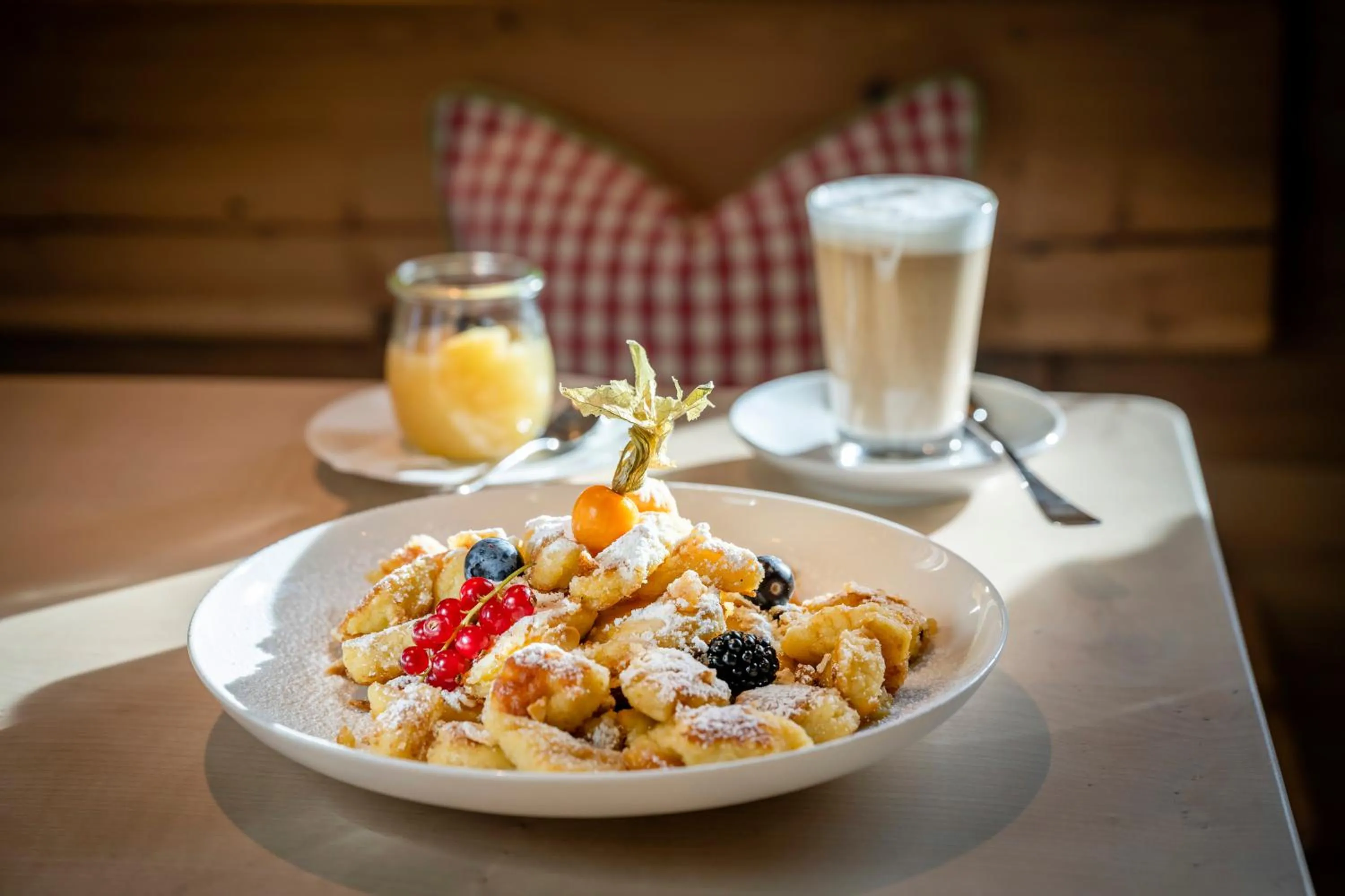 Restaurant/places to eat in Berghotel Sudelfeld