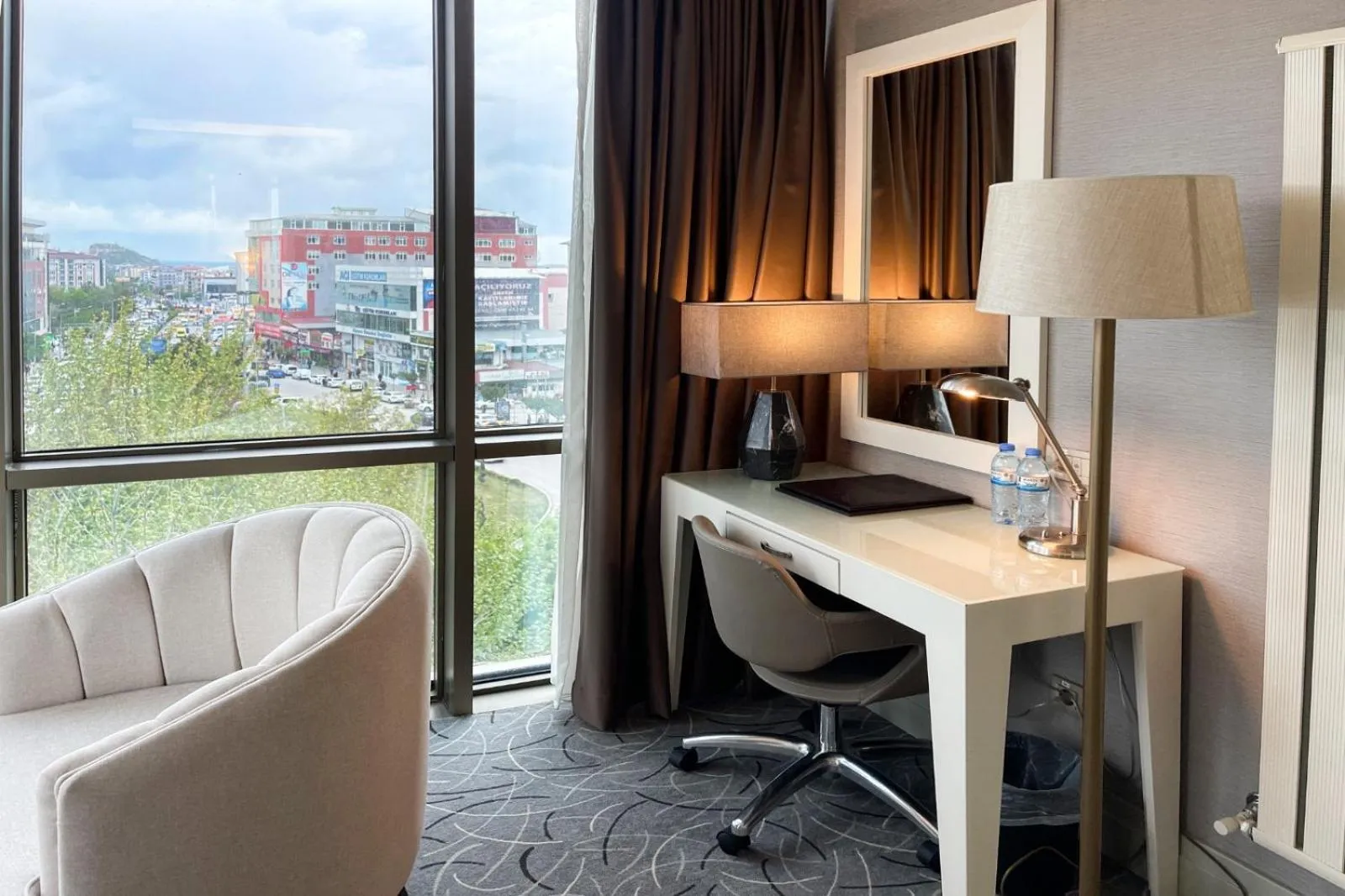 Living room in The Conforium Hotel Van