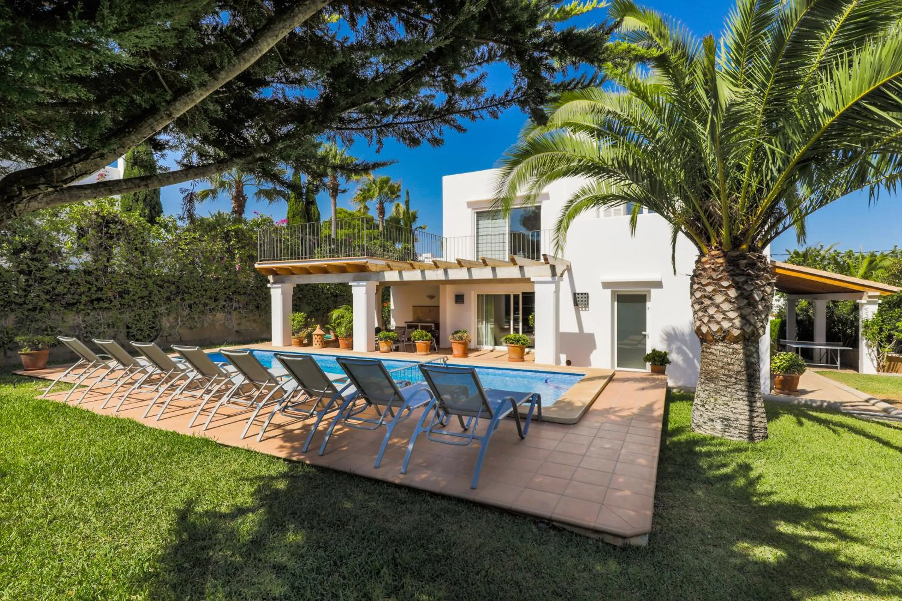 Villa Marques de Comillas 12