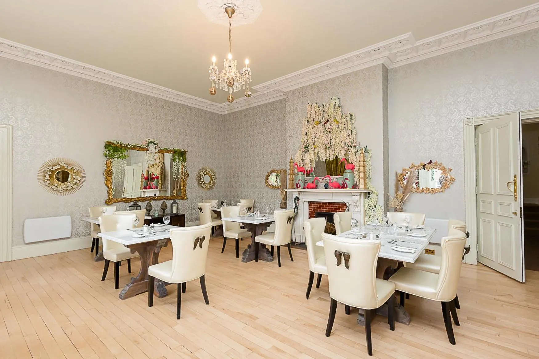 Restaurant/places to eat in RainHill Hall Hotel