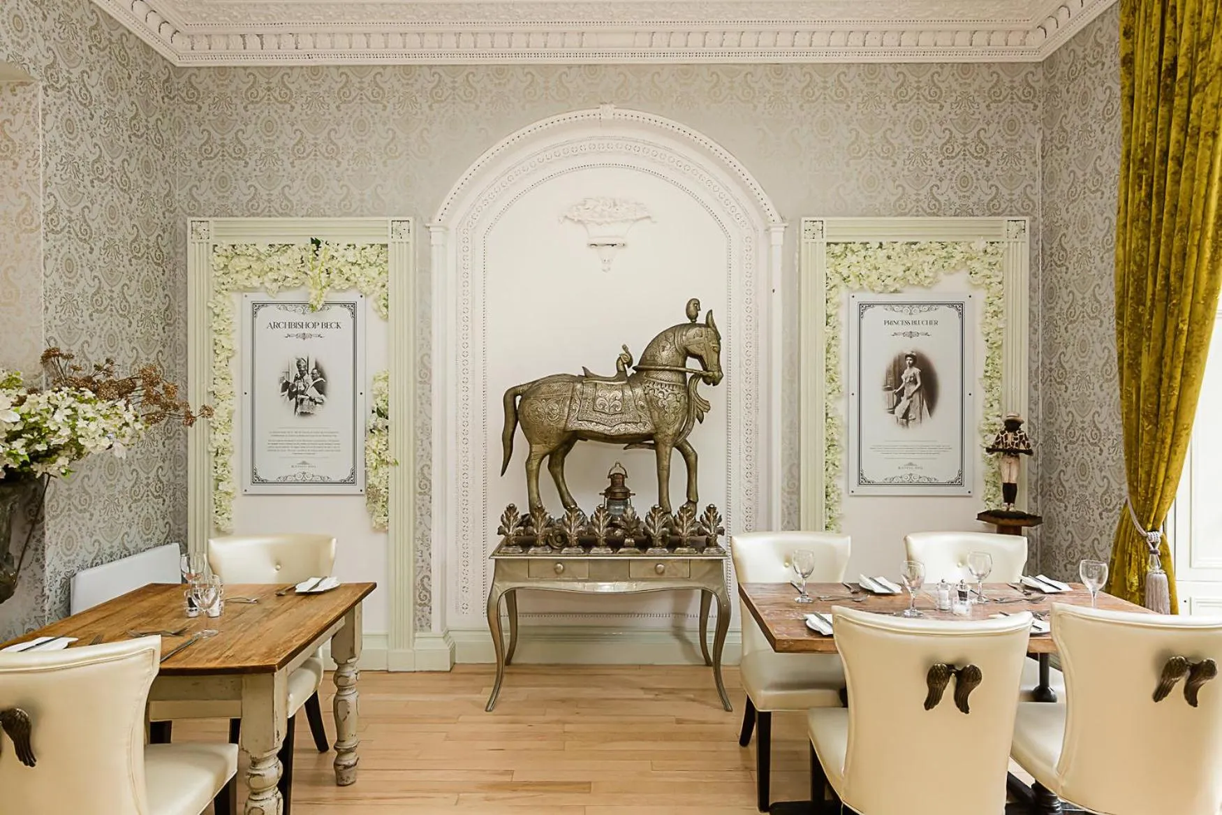 Restaurant/places to eat in RainHill Hall Hotel