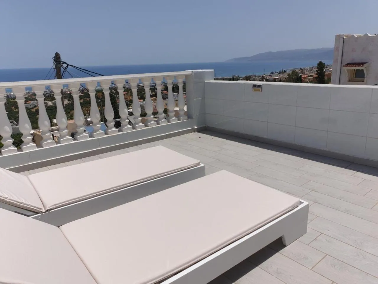 Patio in Private Studio Korifi sea view