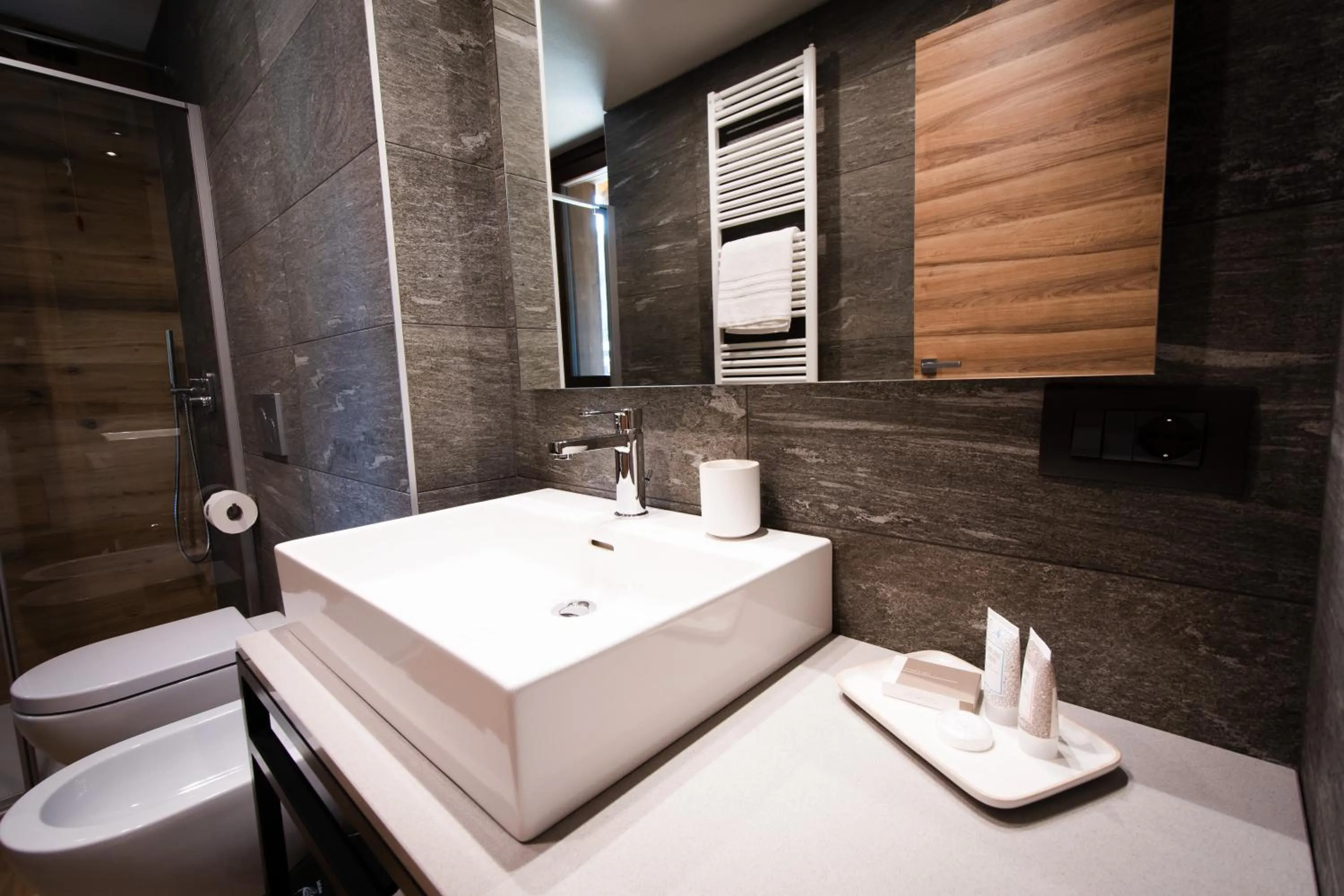 Bathroom in Nira Mountain Resort Futura