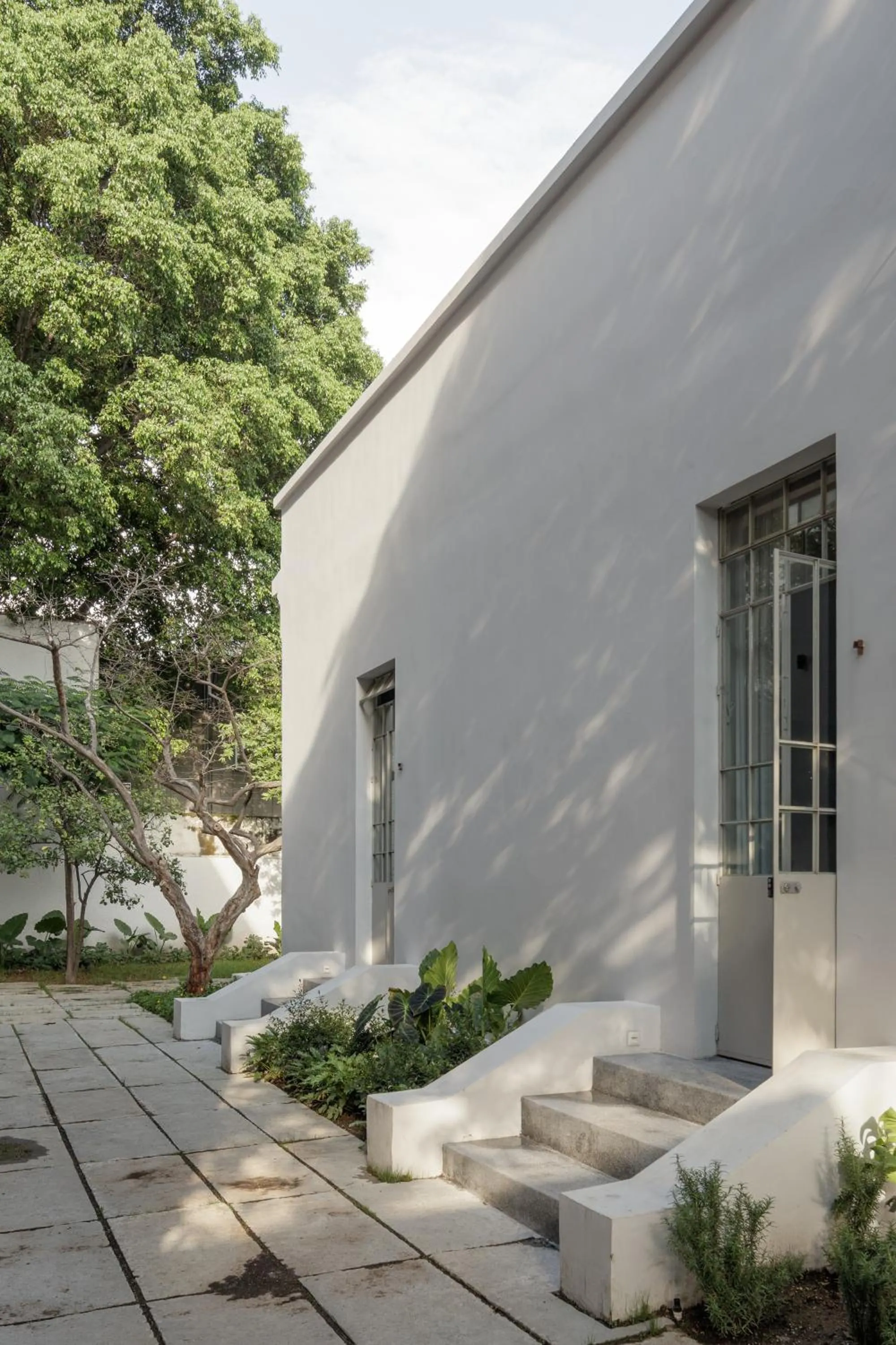 Property building in Casa Bosque Eduviges