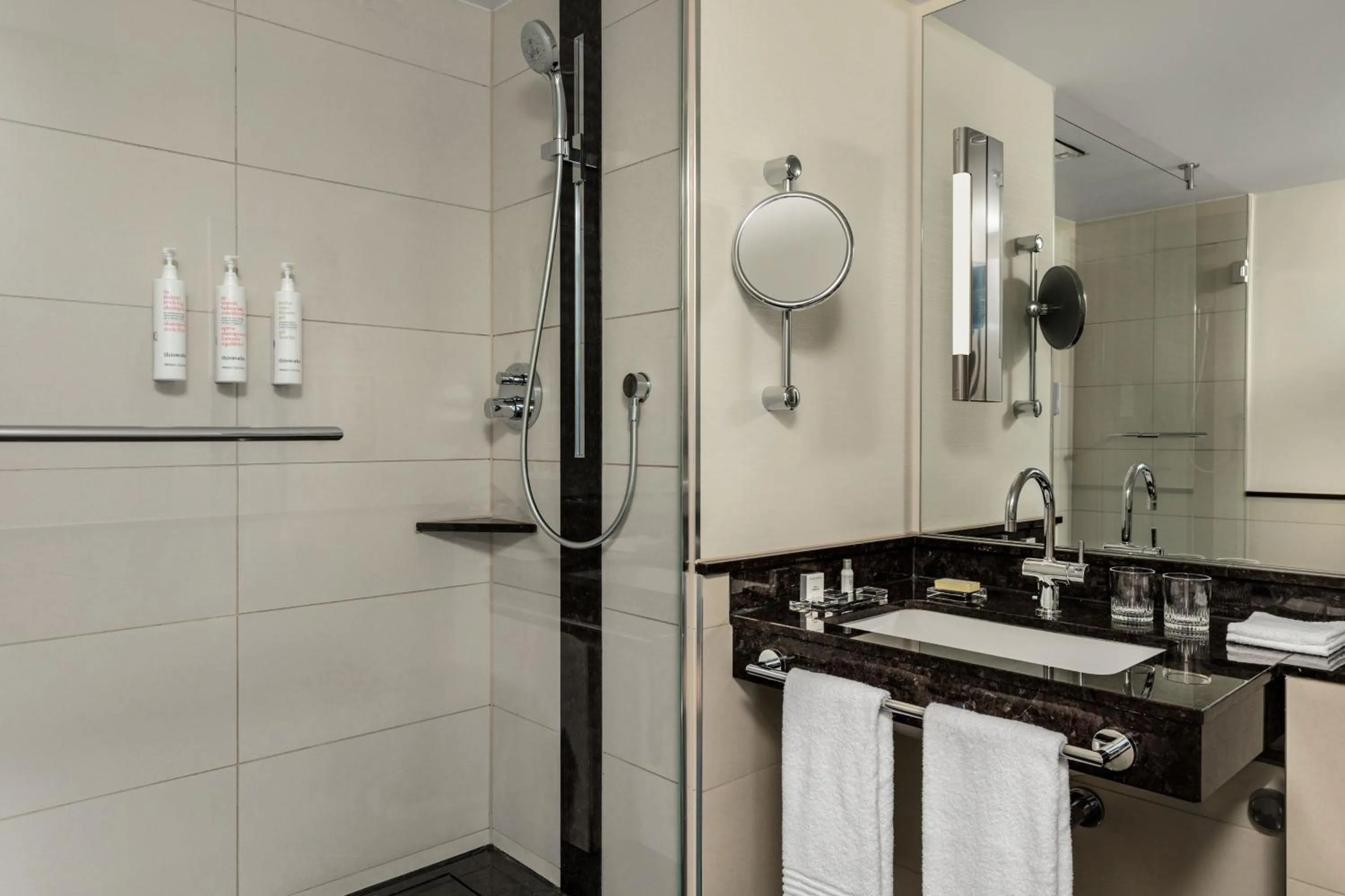 Bathroom in Berlin Marriott Hotel