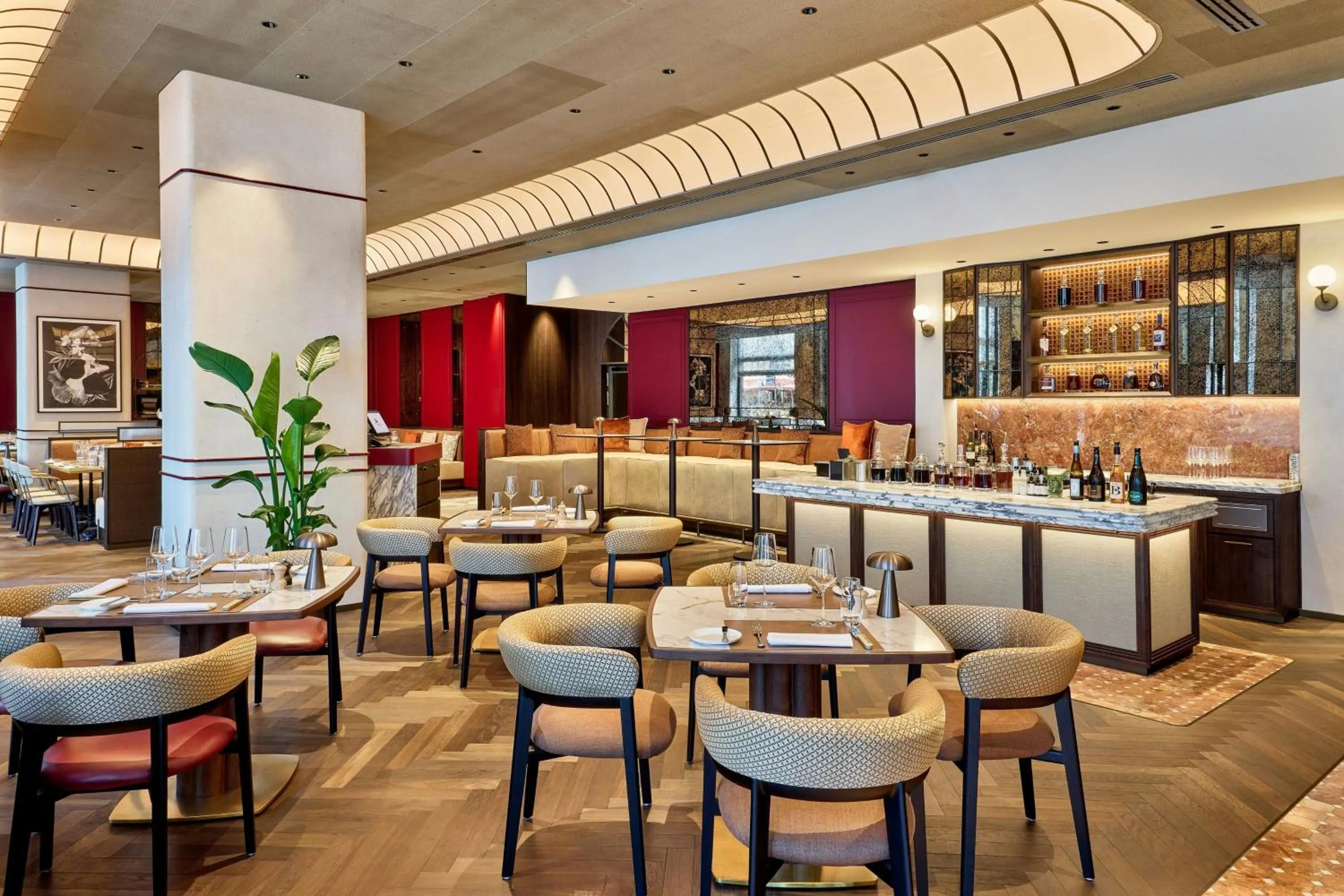 Restaurant/places to eat in Berlin Marriott Hotel