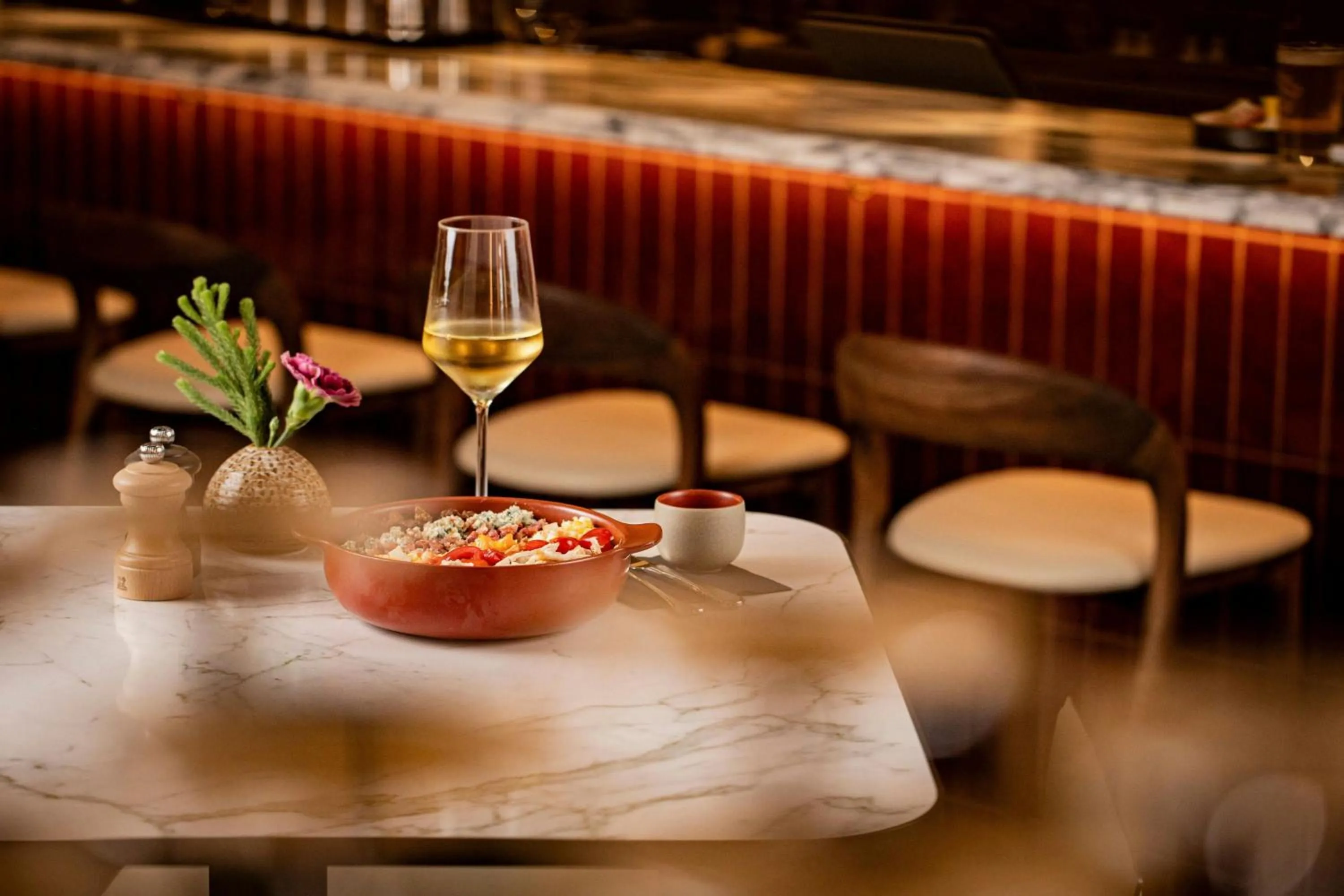 Lounge or bar in Berlin Marriott Hotel