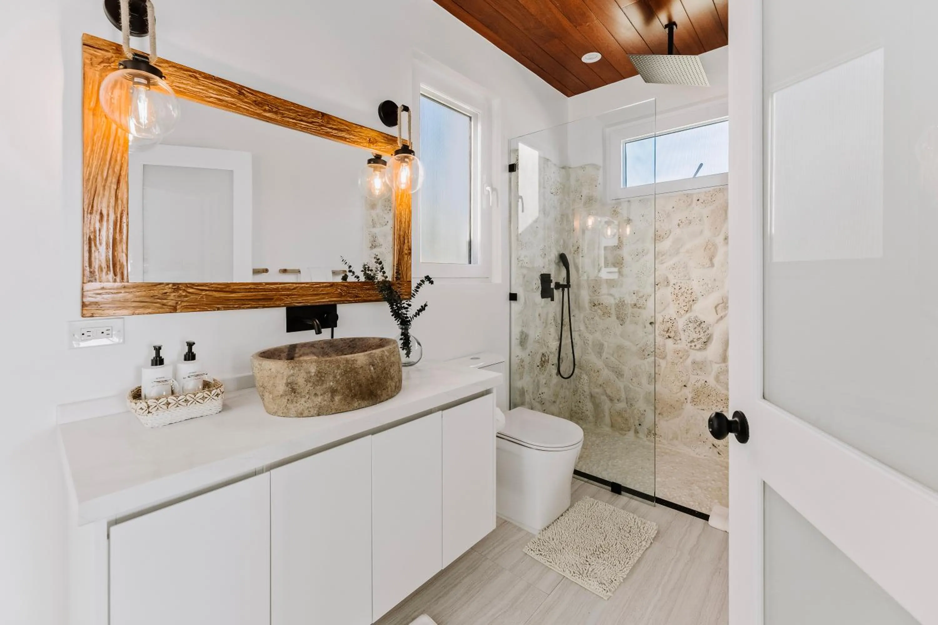 Shower in Long Bay Beach Resort