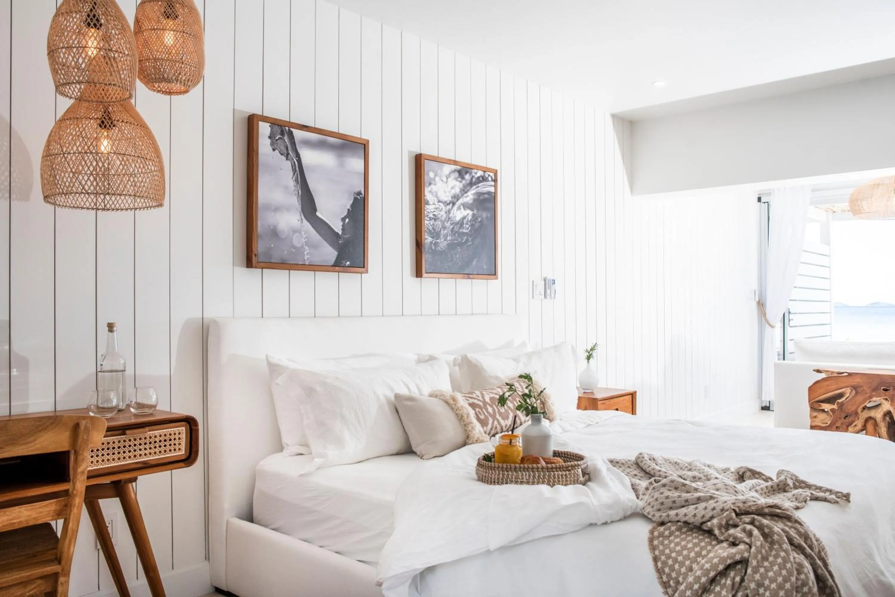 Bedroom, Bed in Long Bay Beach Resort