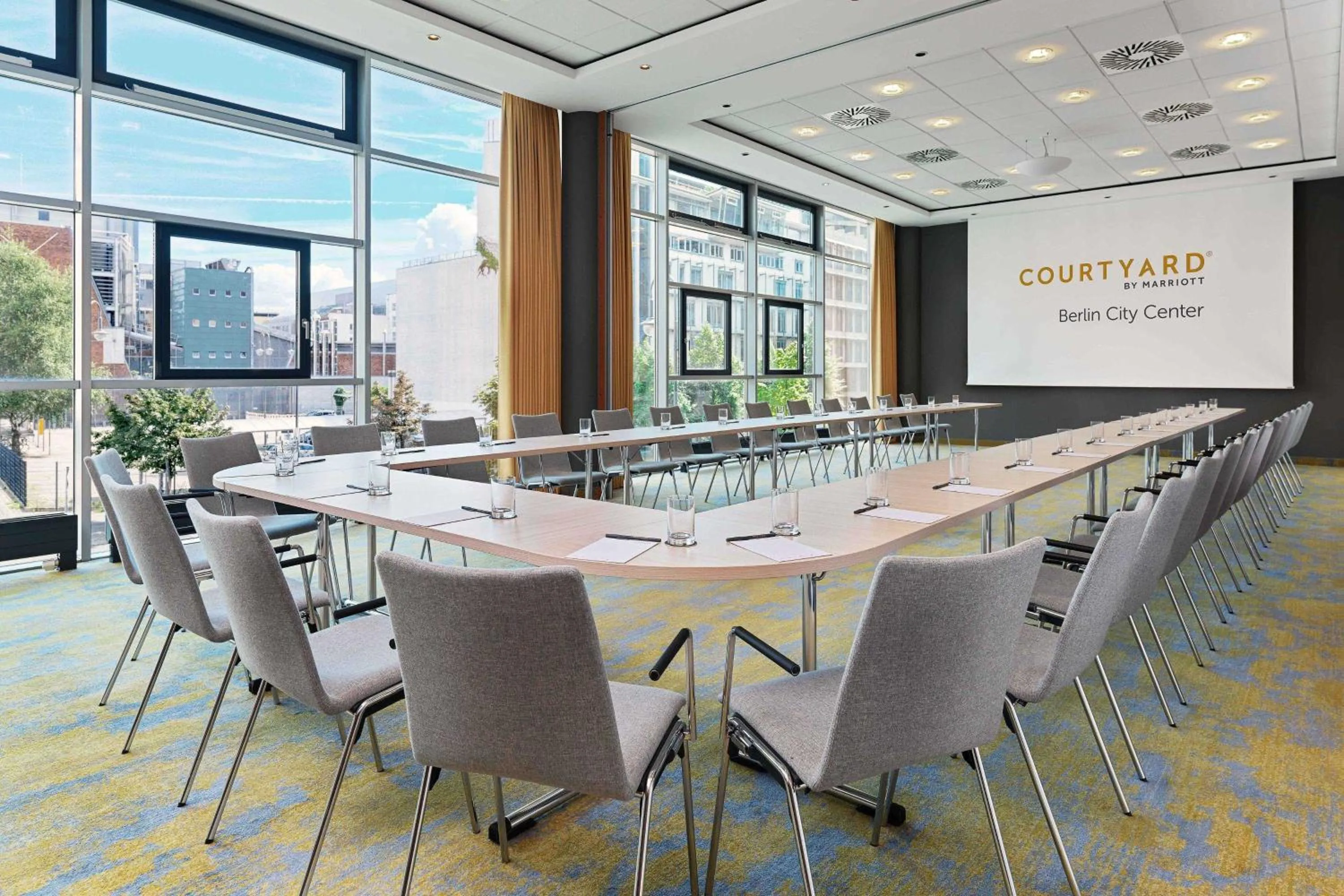 Meeting/conference room in Courtyard by Marriott Berlin City Center