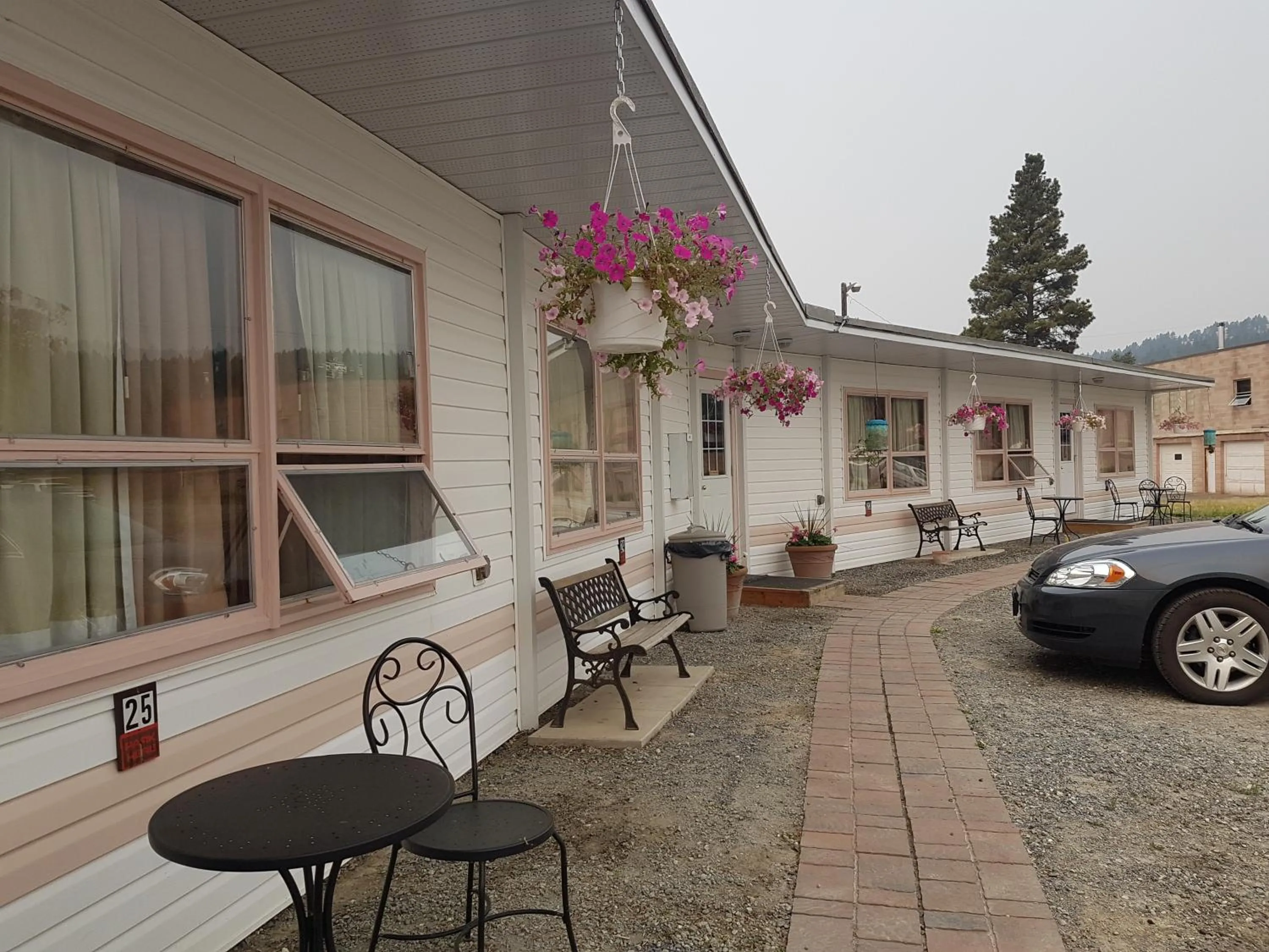 Flamingo Motel