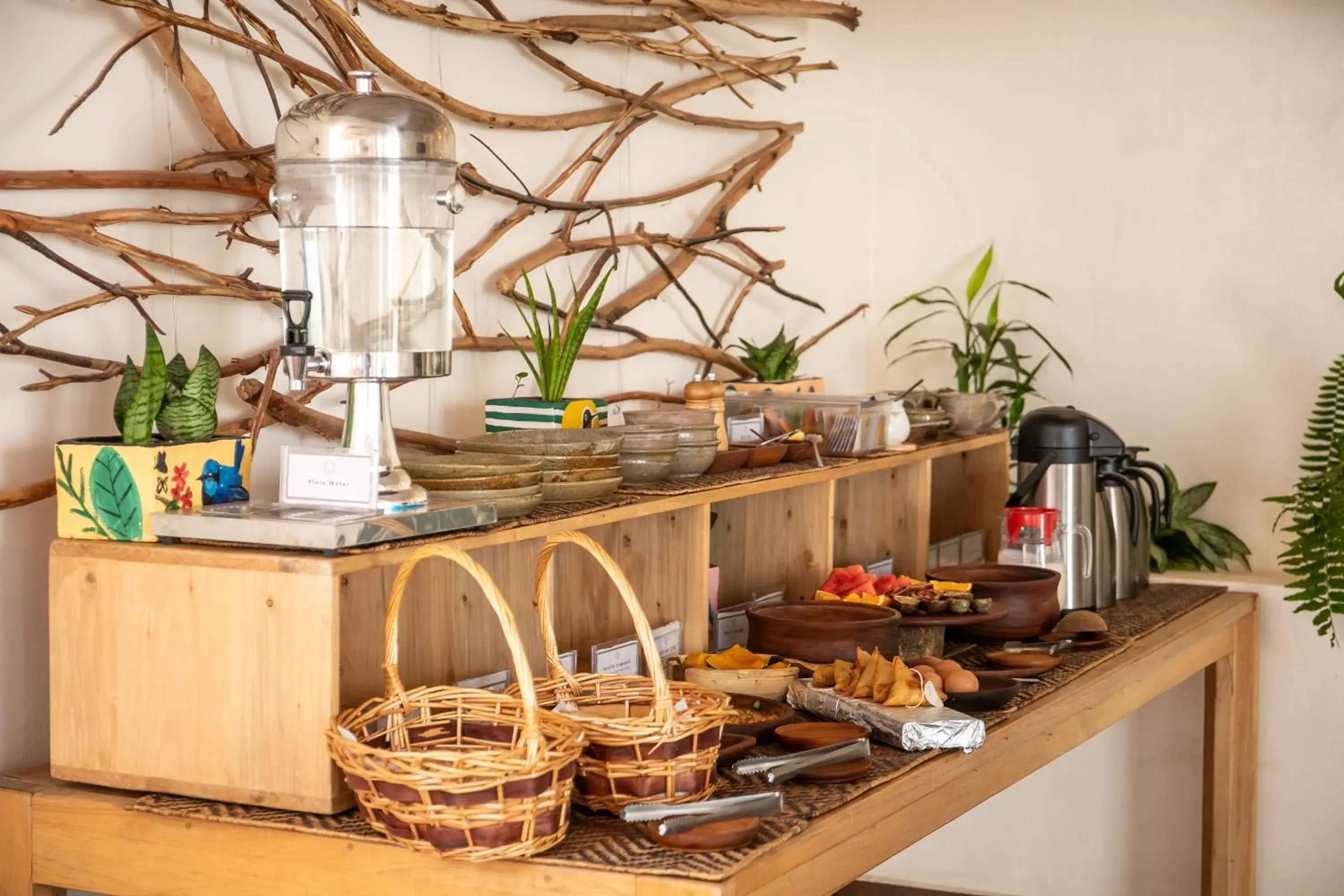 Breakfast in The Nest Breakfast in The Nest