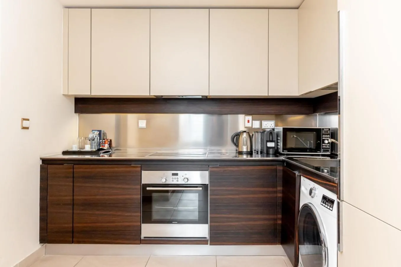 Kitchen or kitchenette in Radisson Blu Residence, Dubai Marina