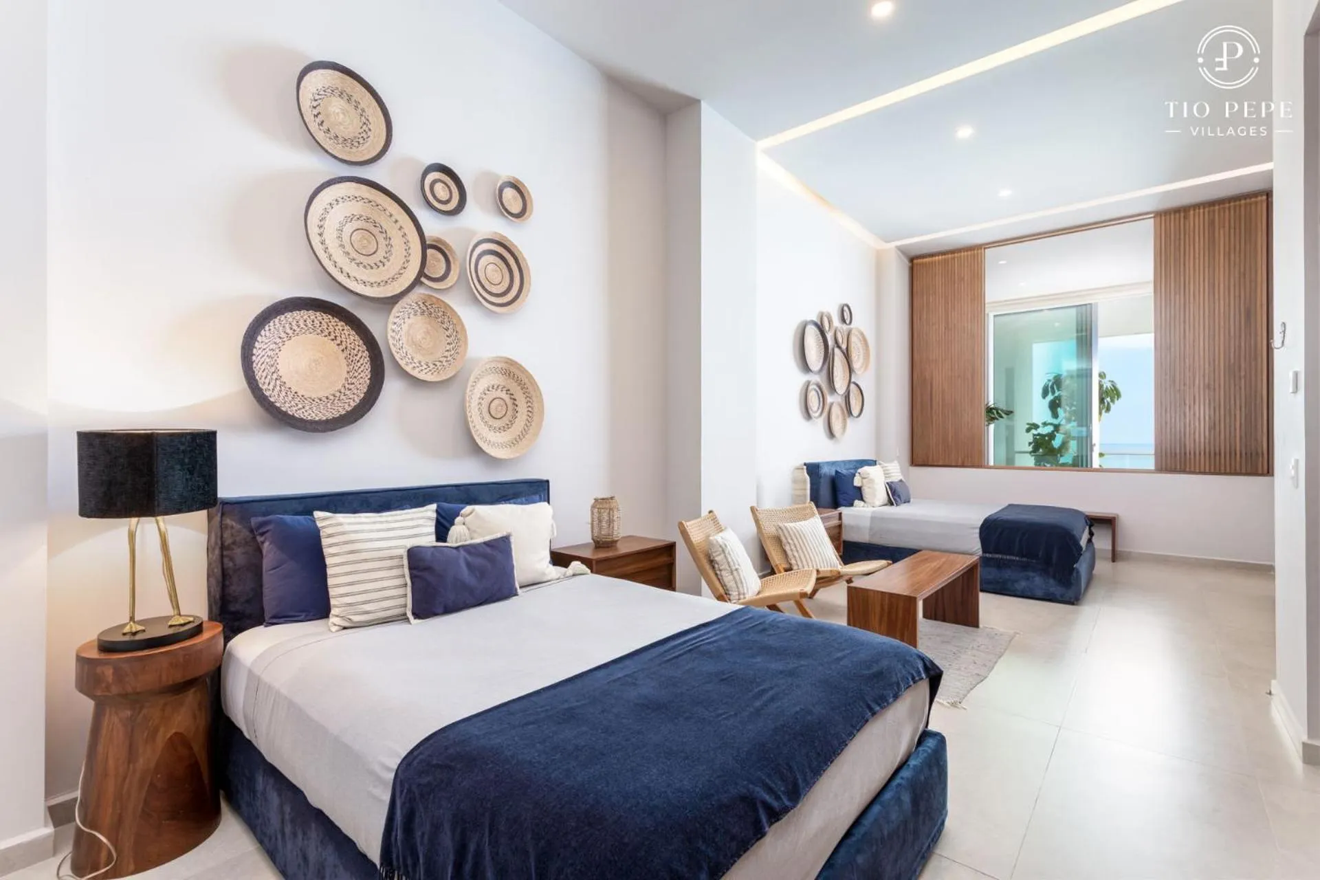 Bed in Harbor Puerto Vallarta 14003