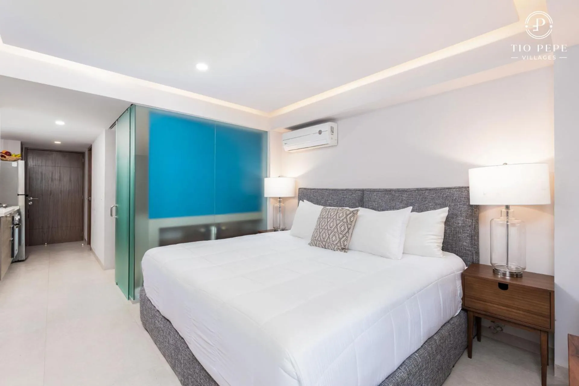 Bed in Harbor Puerto Vallarta 1008