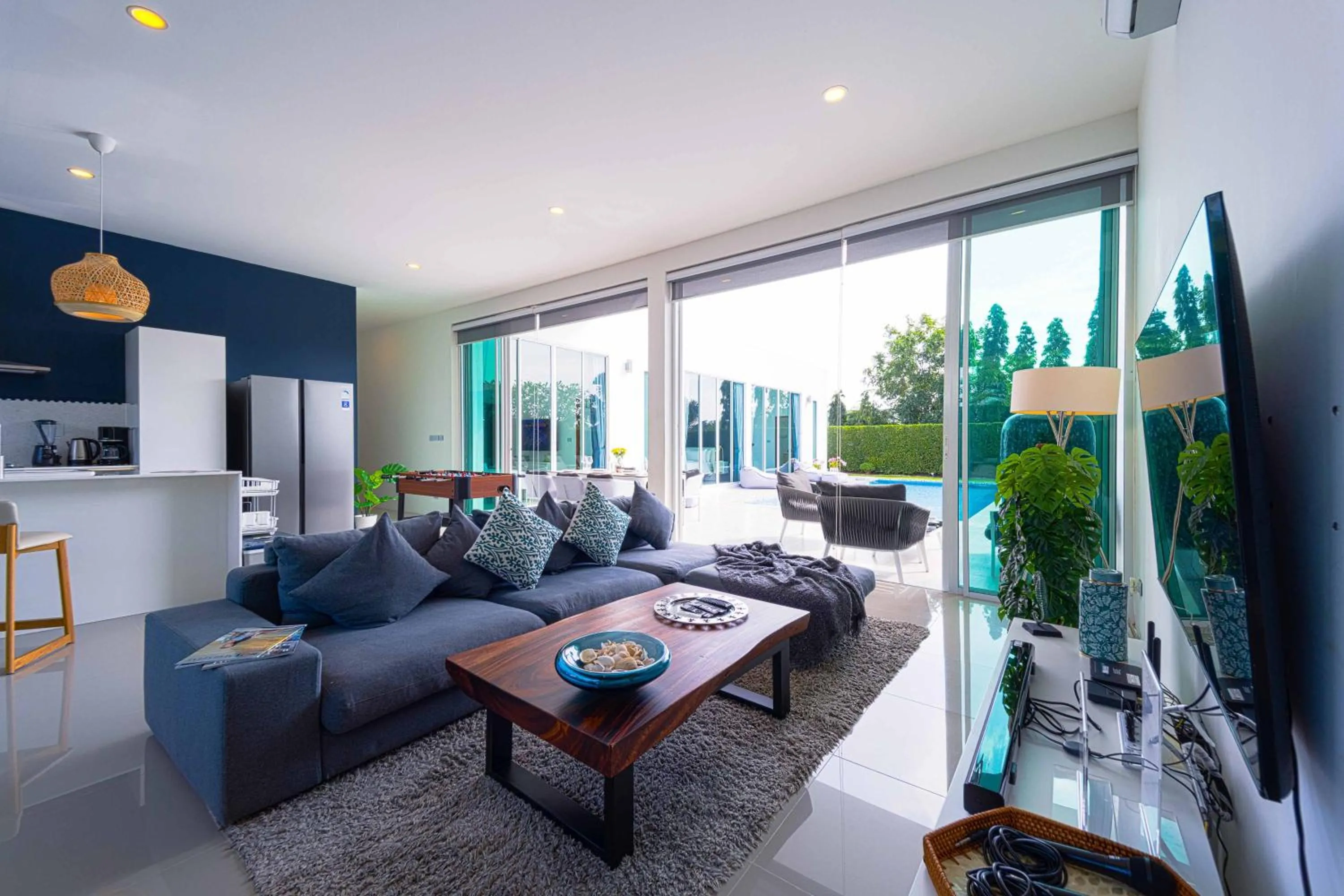 Living room in Harmony Villa 5 Bedroom Modern Pool Villa - KH-A7