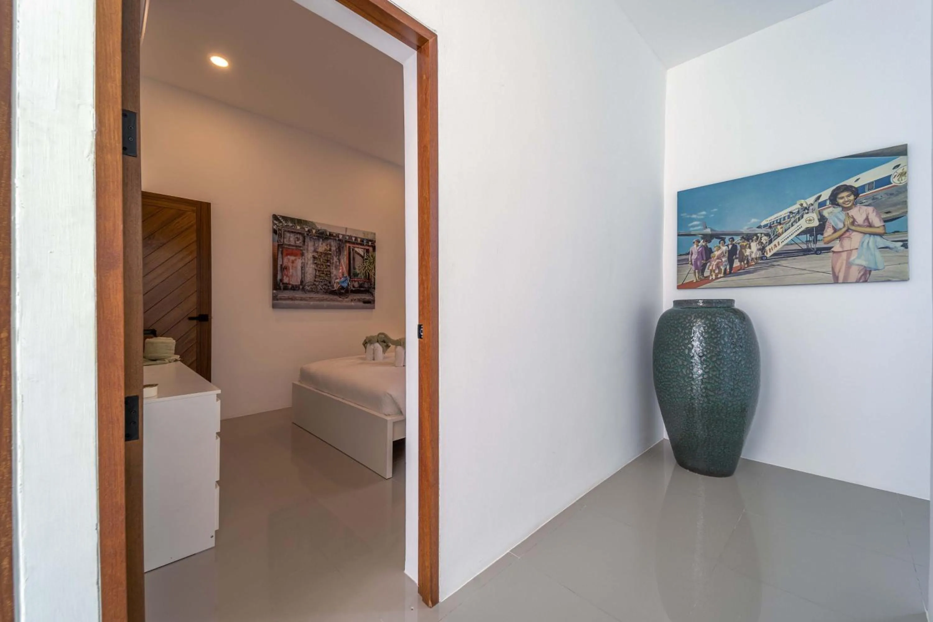 Bedroom, Bed in Harmony Villa 5 Bedroom Modern Pool Villa - KH-A7