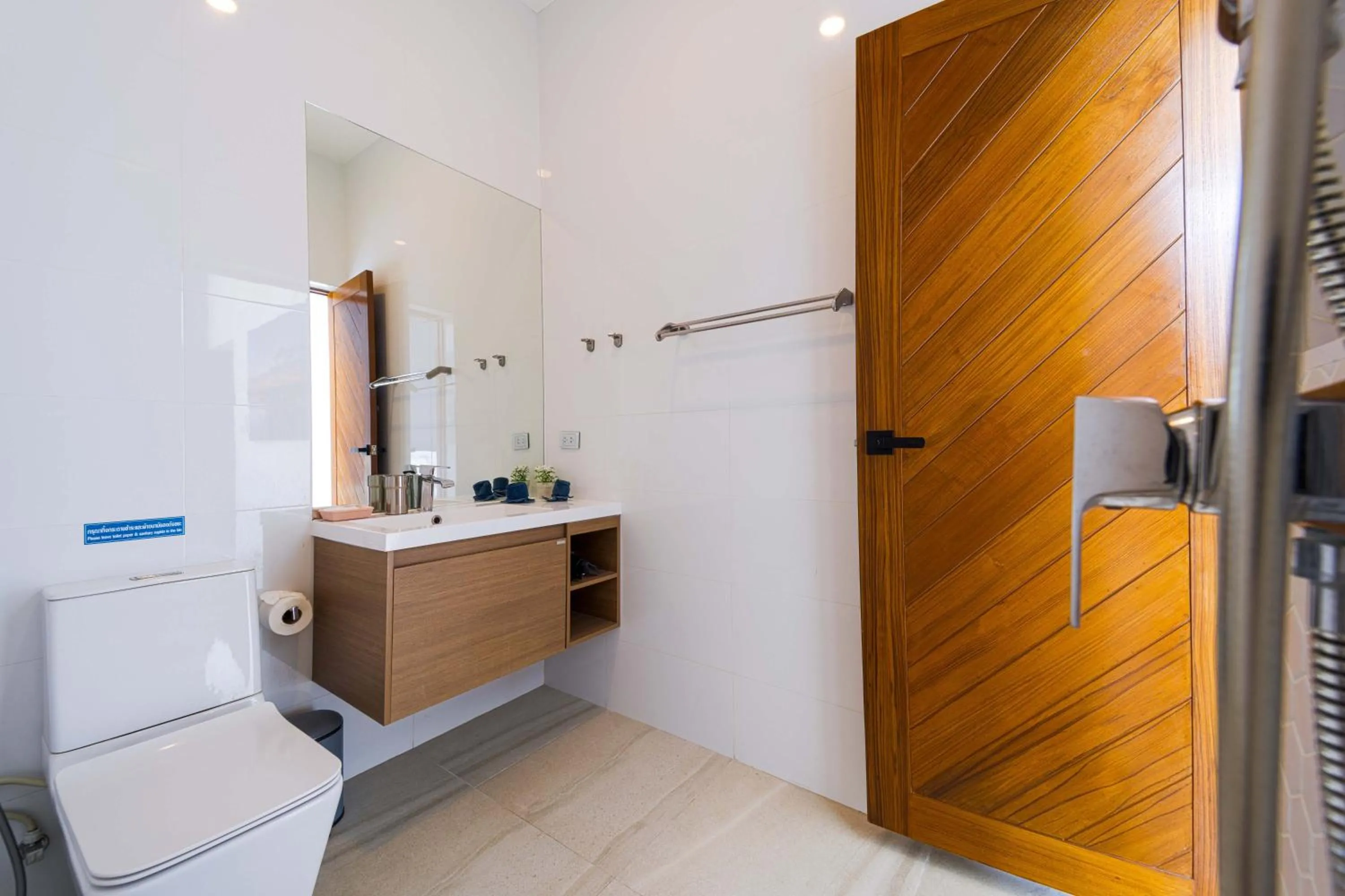 Bathroom in Harmony Villa 5 Bedroom Modern Pool Villa - KH-A7