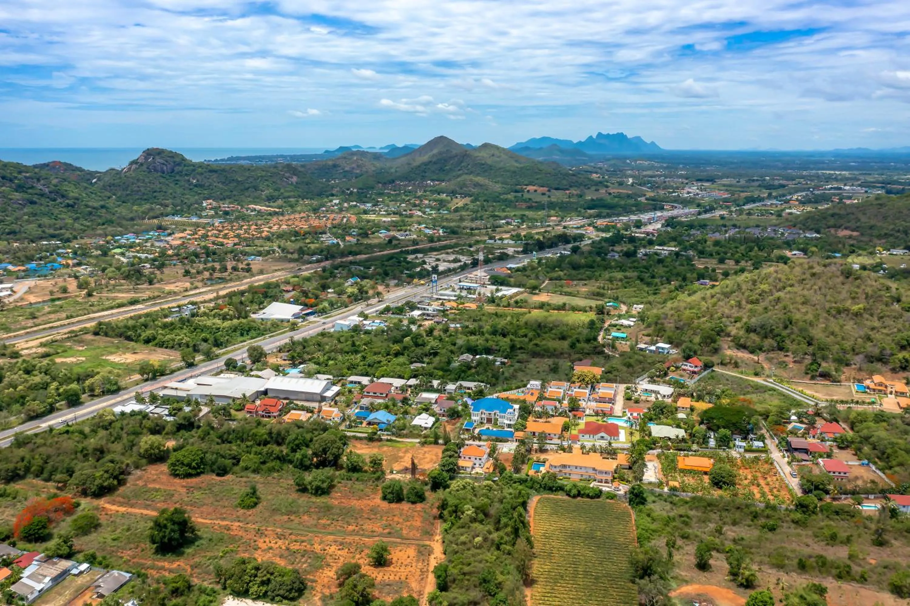 Amazing Private 6 Bedroom Pool Villa ED60