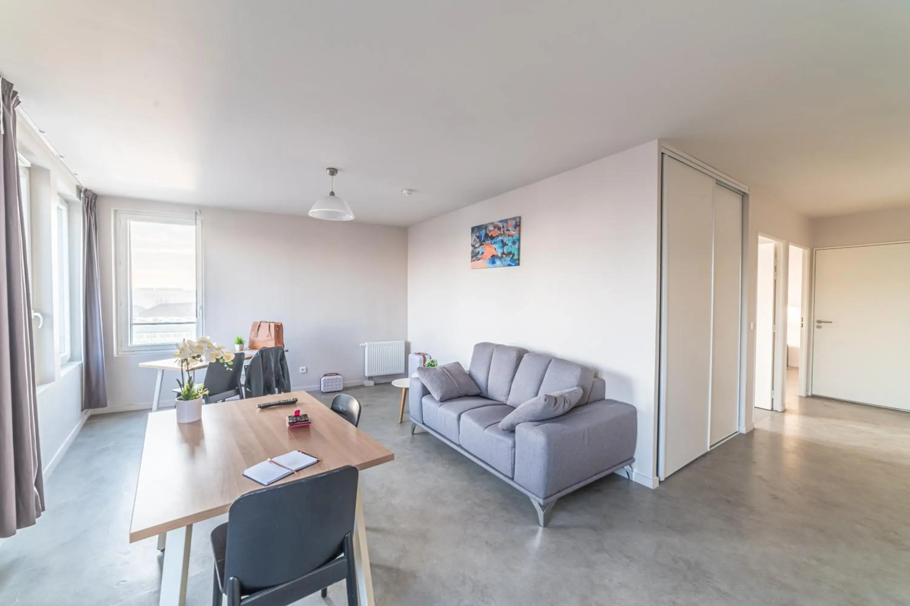 Two-Bedroom Apartment in Break and Home Campus Condorcet Maison des chercheurs Two-Bedroom Apartment in Break and Home Campus Condorcet Maison des chercheurs