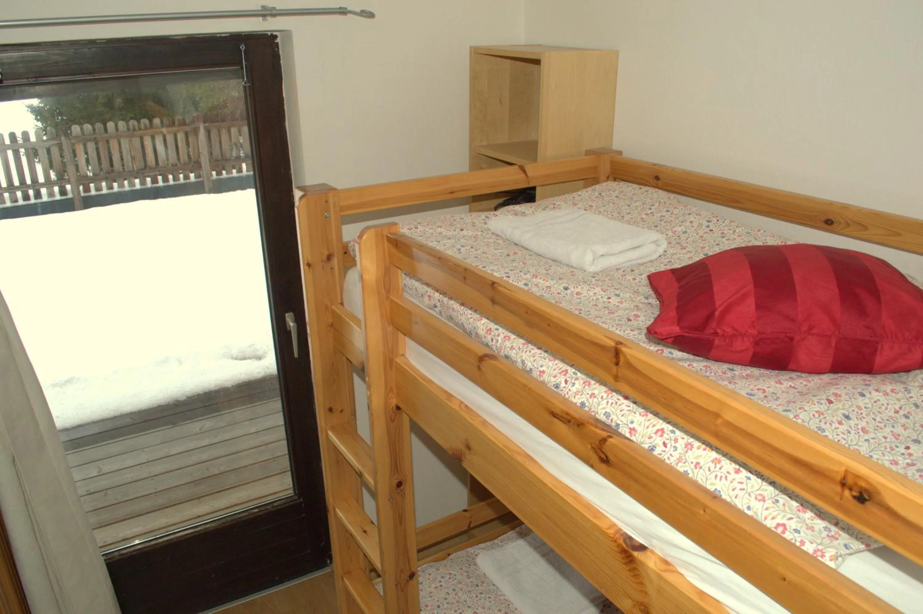 Photo of the whole room, Bed in Haus Susanne