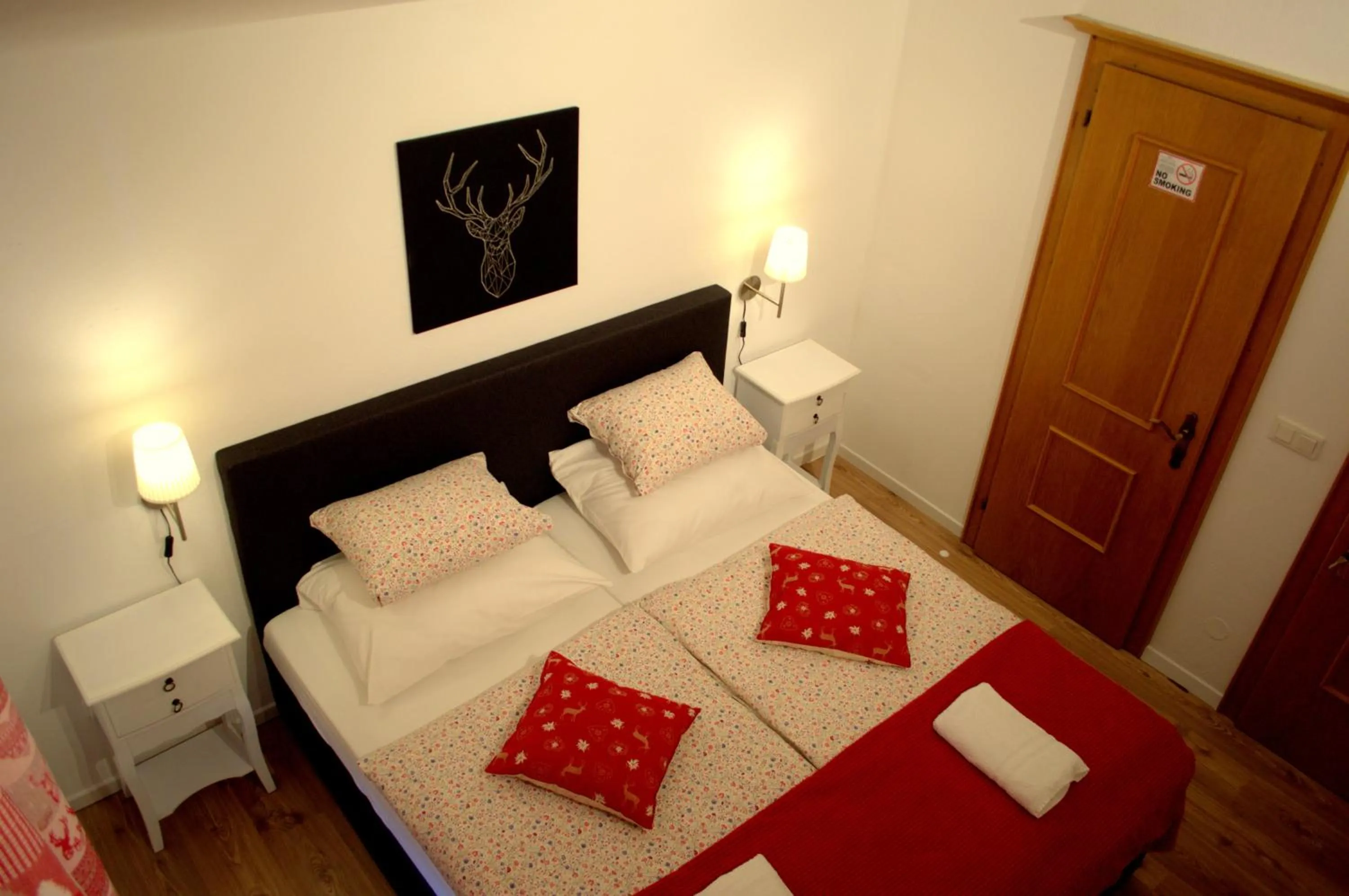 Photo of the whole room, Bed in Haus Susanne