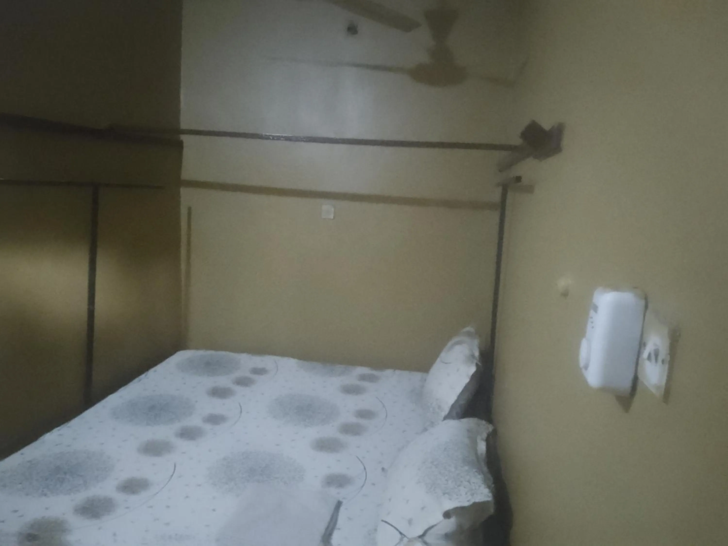 Bed in Kicec bar and guest house airport
