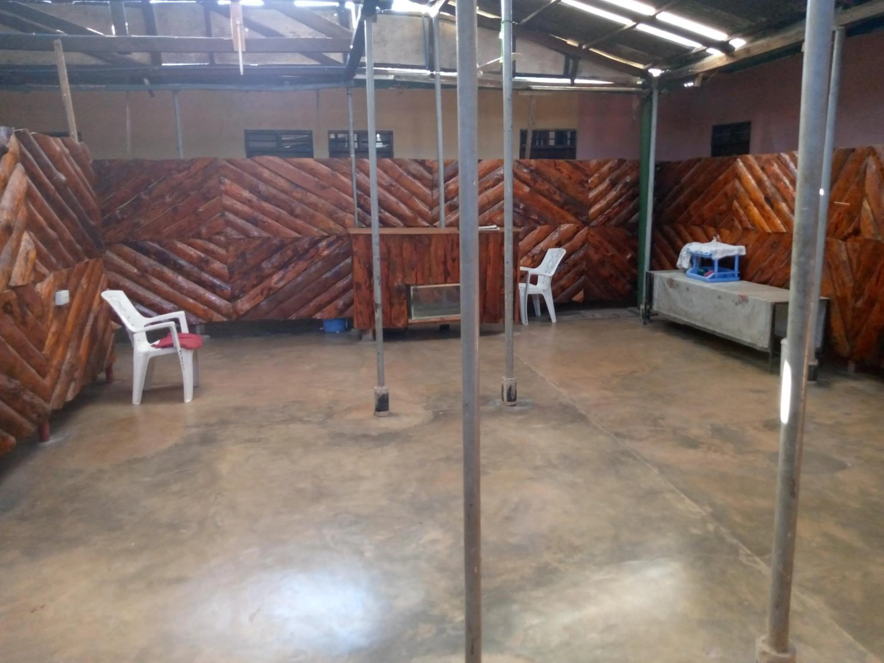 Kicec bar and guest house airport