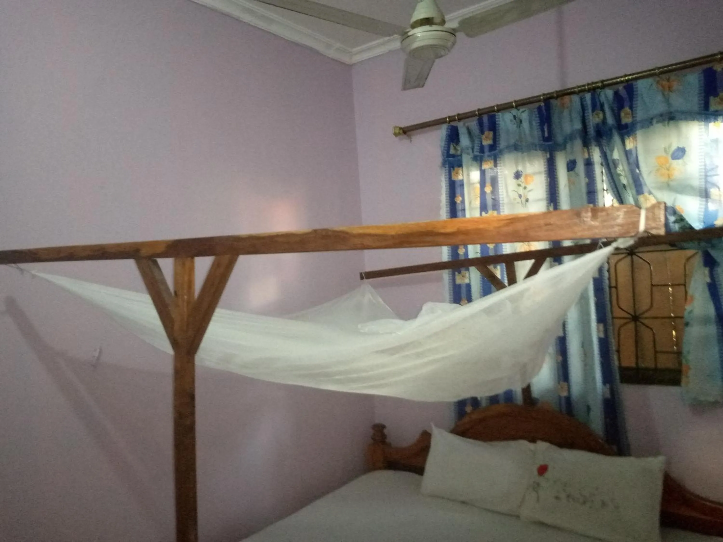 Bed in Kicec bar and guest house airport